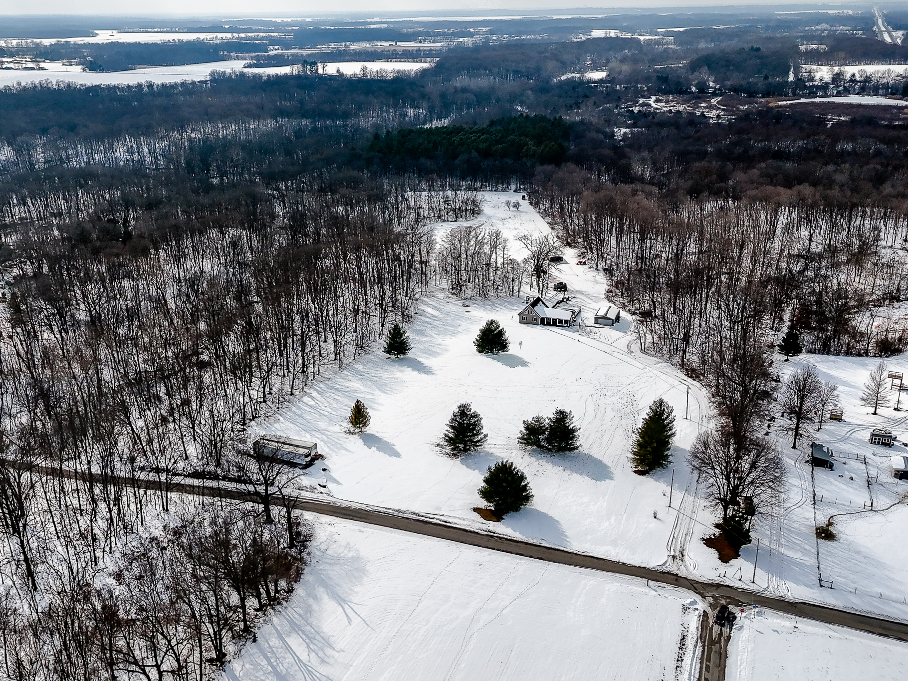 Brownstown, Illinois, 62418, United States, 4 Bedrooms Bedrooms, ,2 BathroomsBathrooms,Residential,For Sale,2015719