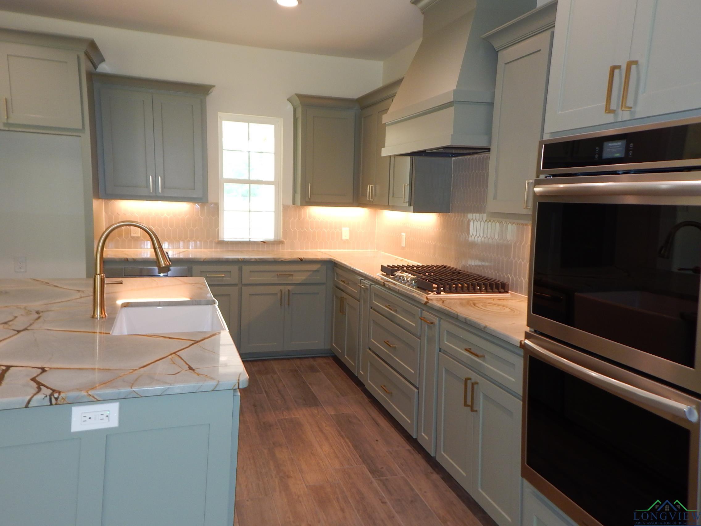 Gilmer, Texas, 75645, United States, 5 Bedrooms Bedrooms, ,3 BathroomsBathrooms,Residential,For Sale,1758754