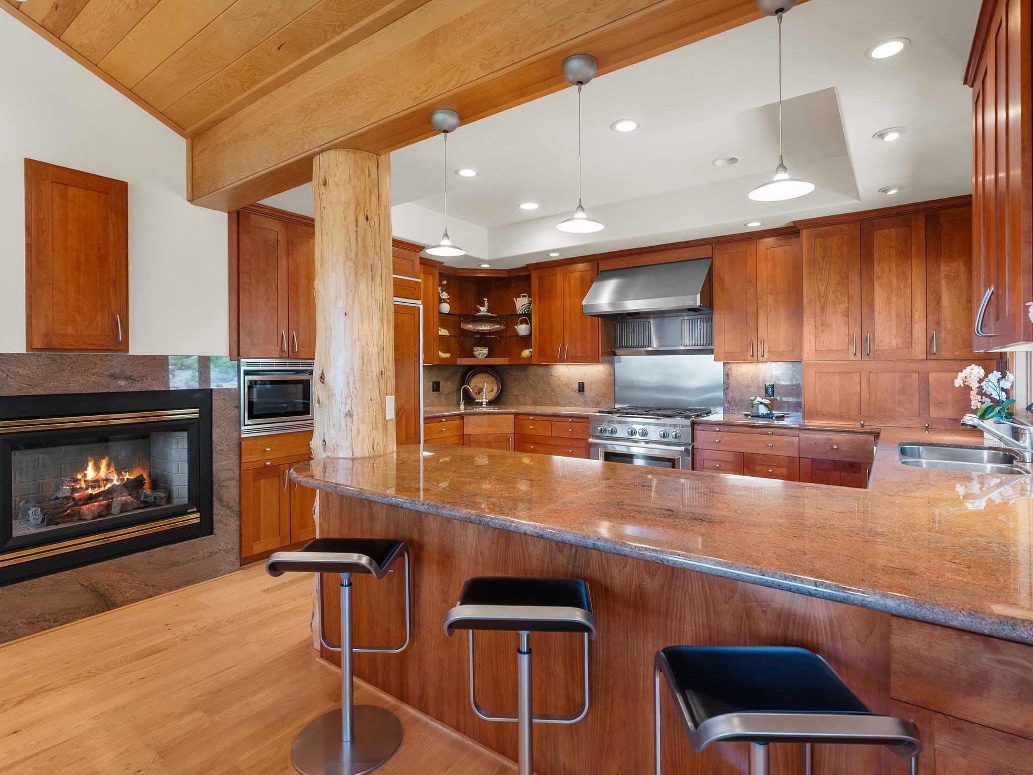 Tahoe Vista, Nevada, 96148, United States, 5 Bedrooms Bedrooms, ,Residential,For Sale,1895453
