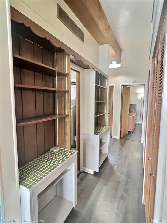 Whitmore Lake, Michigan, 48189, United States, 3 Bedrooms Bedrooms, ,2 BathroomsBathrooms,Residential,For Sale,1925473
