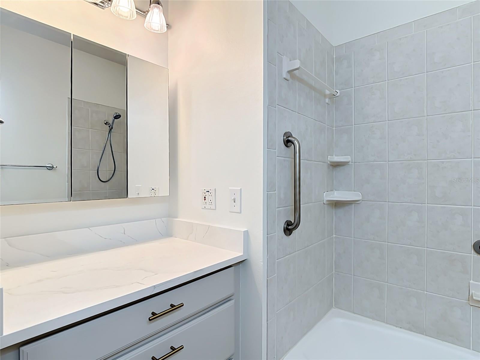 ST CLOUD, Florida, 34771, United States, 4 Bedrooms Bedrooms, ,3 BathroomsBathrooms,Residential,For Sale,2048111
