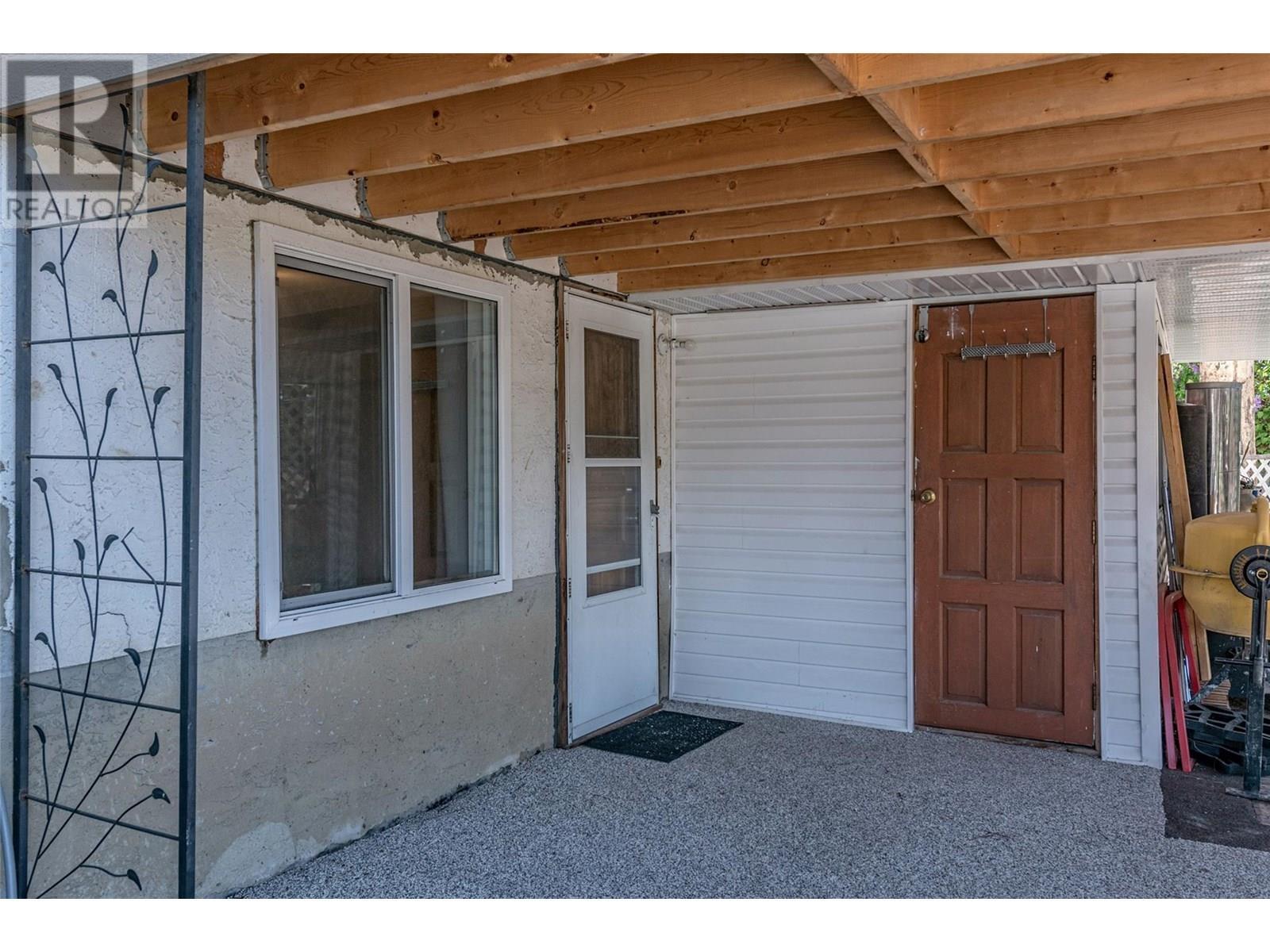 LAKE COUNTRY, British Columbia, V4V 1W2, CA, 4 Bedrooms Bedrooms, ,2 BathroomsBathrooms,Residential,For Sale,1896793