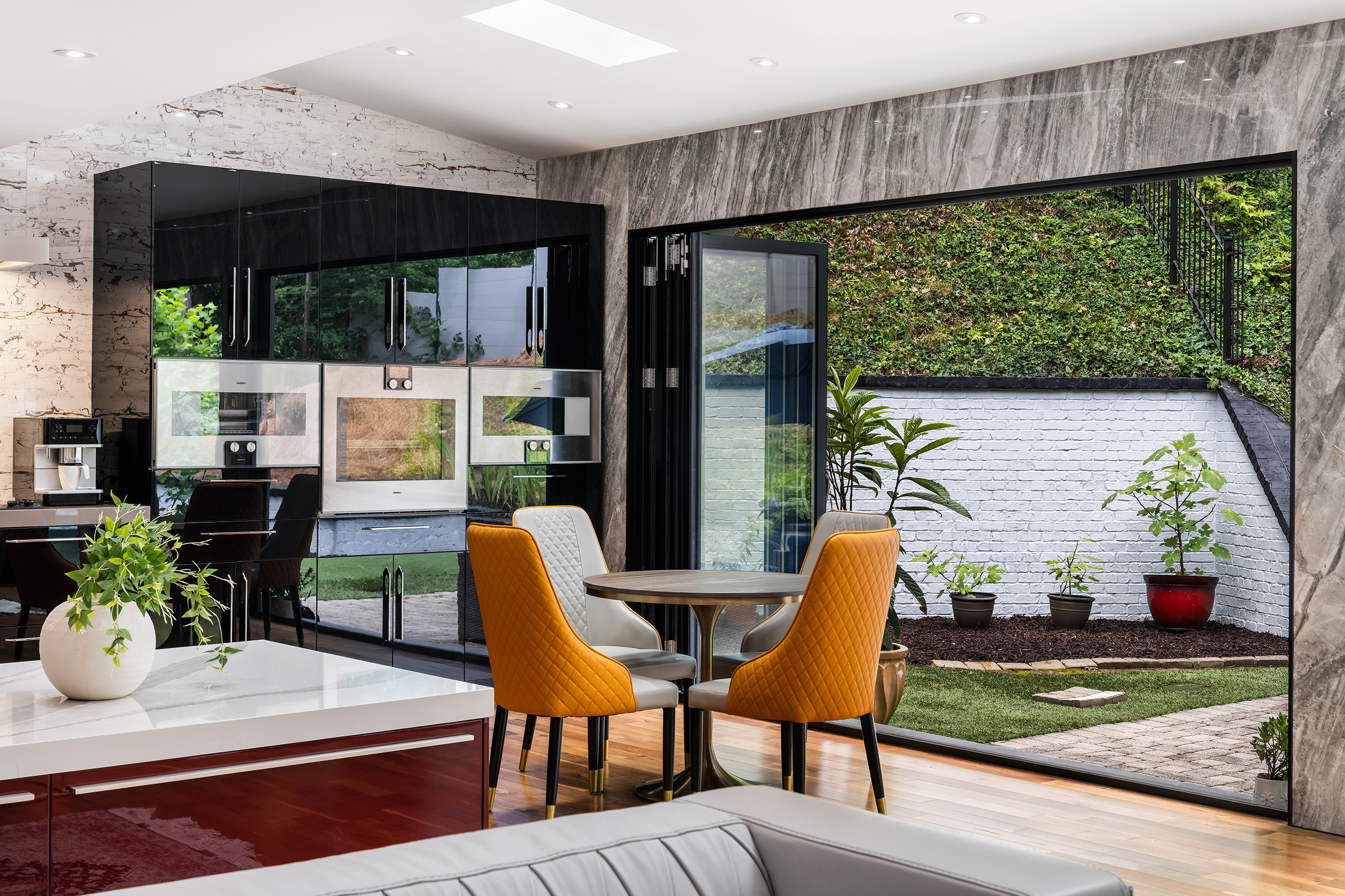  Exceptional Modern-Contemporary Residence on a Rare Double Lot - 物件實景