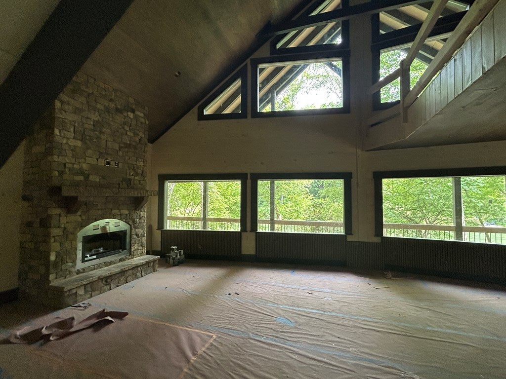 Mineral Bluff, Georgia, 30559, United States, 4 Bedrooms Bedrooms, ,5 BathroomsBathrooms,Residential,For Sale,1858917