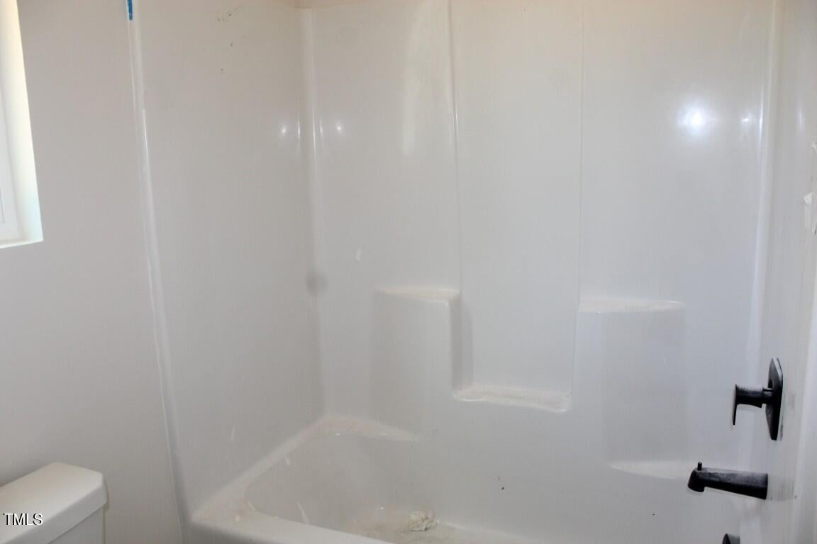 Spring Hope, North Carolina, 27882, United States, 3 Bedrooms Bedrooms, ,2 BathroomsBathrooms,Residential,For Sale,1786278
