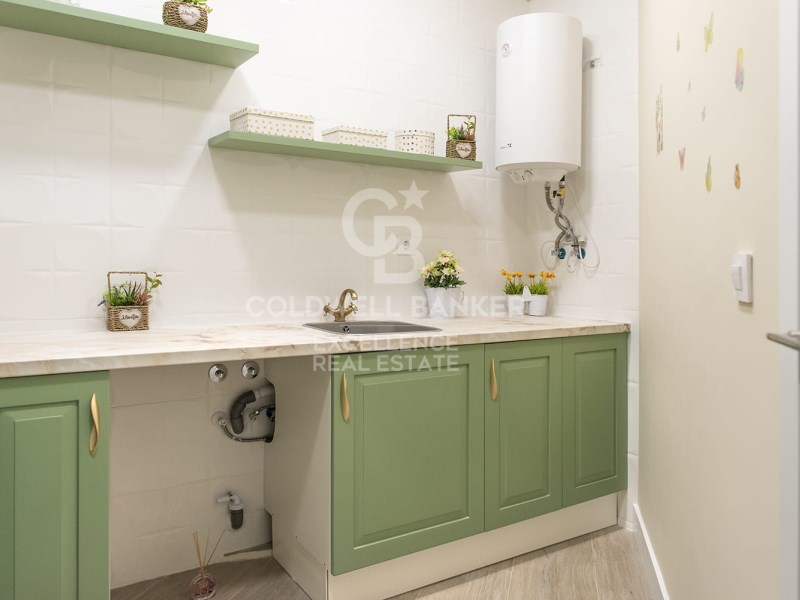 Valencia, Valencia, Eixample, Ruzafa Valencia, Val, Valencia, Comunidad Valenciana, ES, 3 Bedrooms Bedrooms, ,2 BathroomsBathrooms,Residential,For Sale,Valencia, Valencia, Eixample, Ruzafa Valencia, Val,1675068