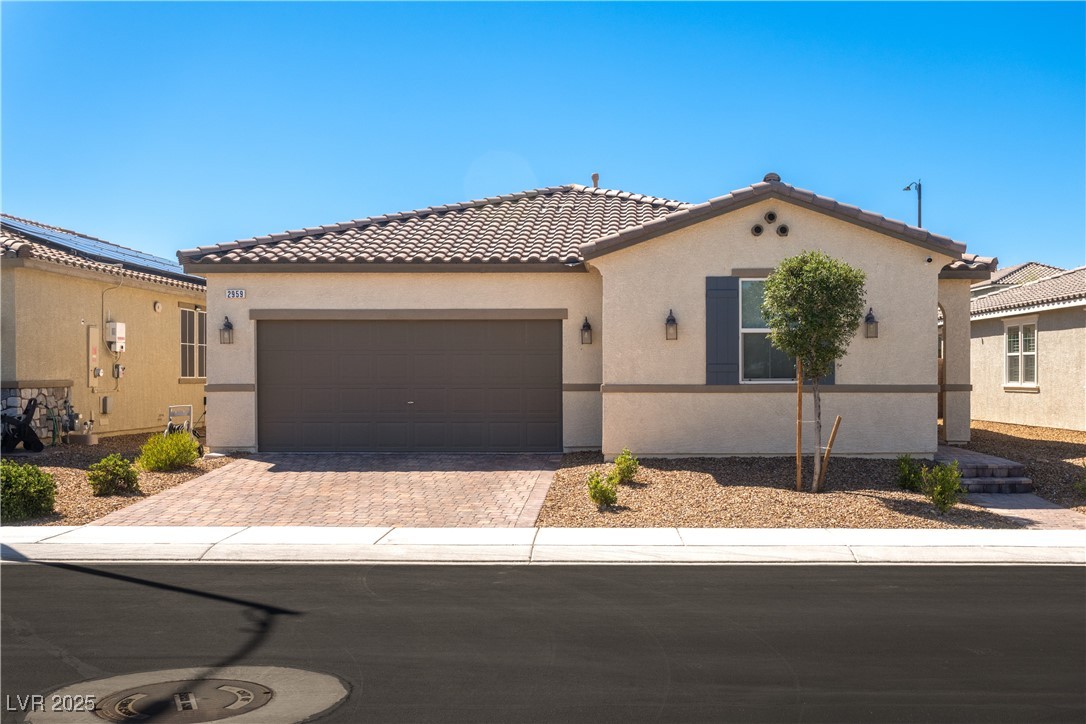 Henderson, Nevada, 89044, United States, 3 Bedrooms Bedrooms, ,2 BathroomsBathrooms,Residential,For Sale,1950988
