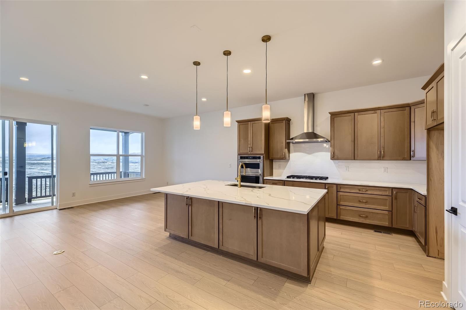Castle Rock, Colorado, 80104, United States, 3 Bedrooms Bedrooms, ,2 BathroomsBathrooms,Residential,For Sale,1793844