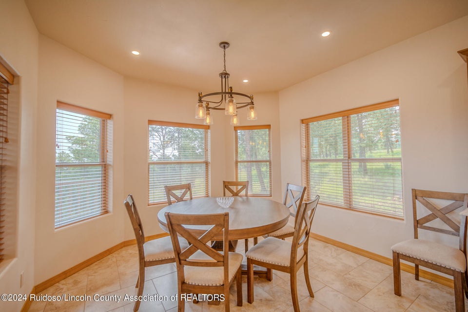 Ruidoso, New Mexico, 88345, United States, 4 Bedrooms Bedrooms, ,4 BathroomsBathrooms,Residential,For Sale,1921687