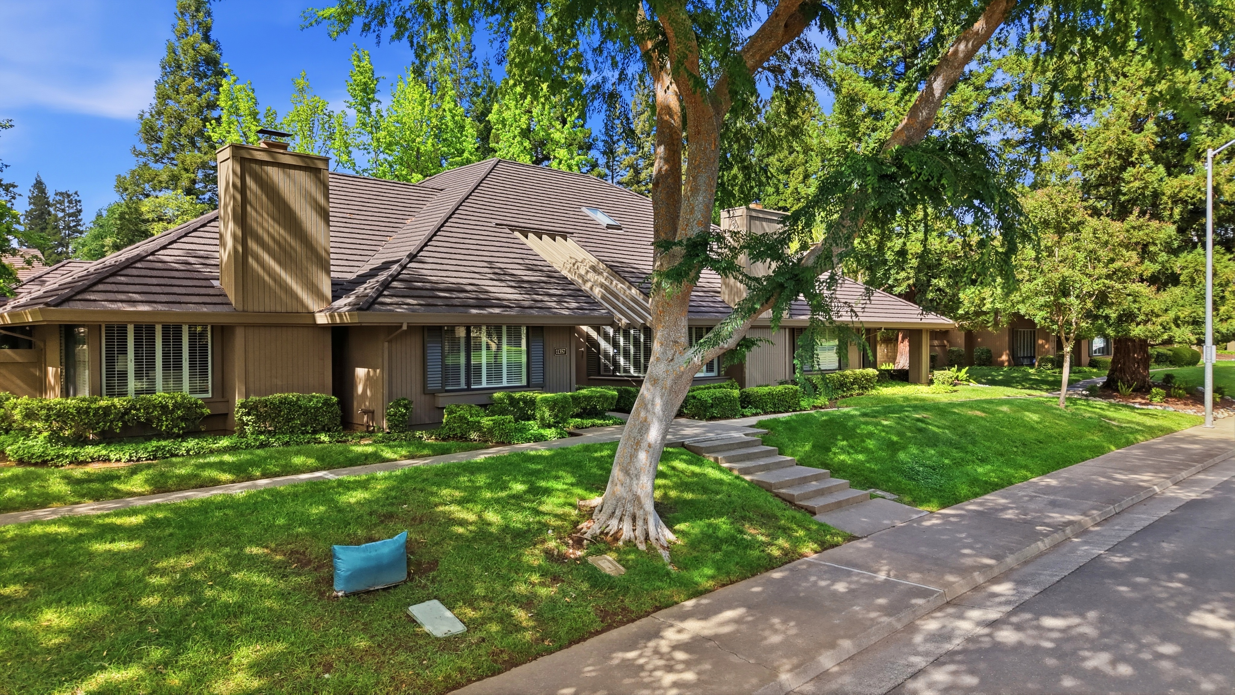  11357 Gold Country Boulevard, Gold River, CA 95670 - 物件實景