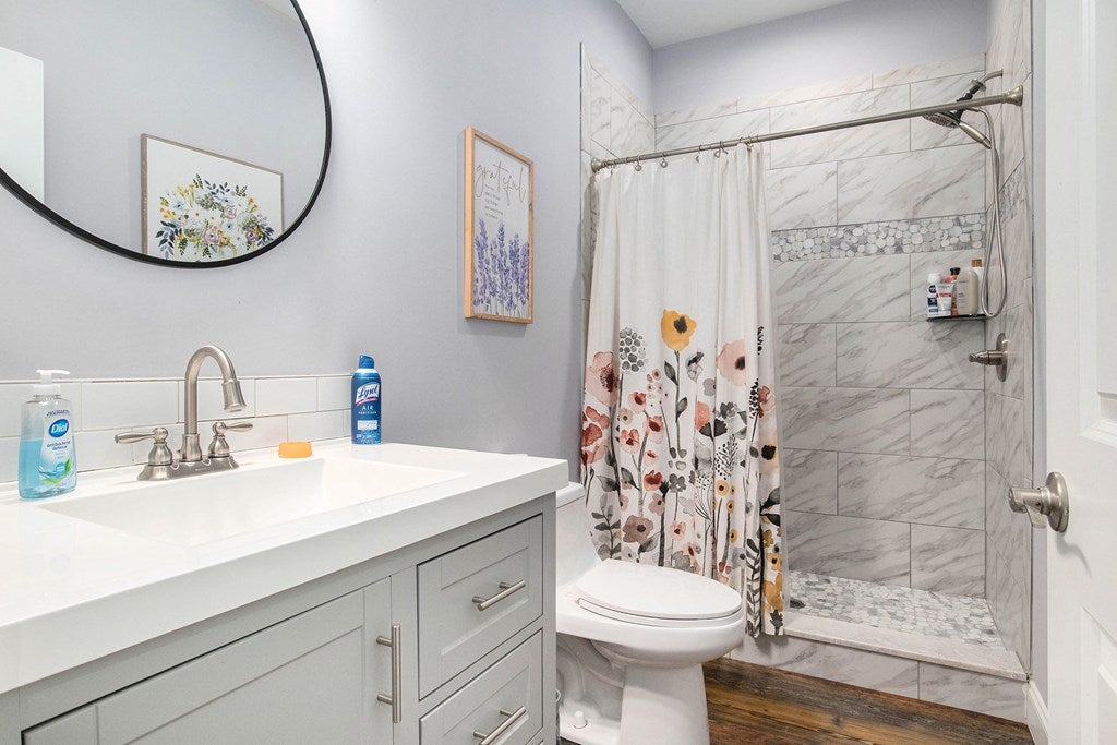 Blue Ridge, Georgia, 30513, United States, 4 Bedrooms Bedrooms, ,3 BathroomsBathrooms,Residential,For Sale,1919081