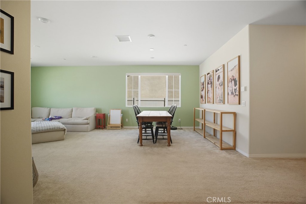 Hemet, California, 92545, United States, 3 Bedrooms Bedrooms, ,2 BathroomsBathrooms,Residential,For Sale,1950235