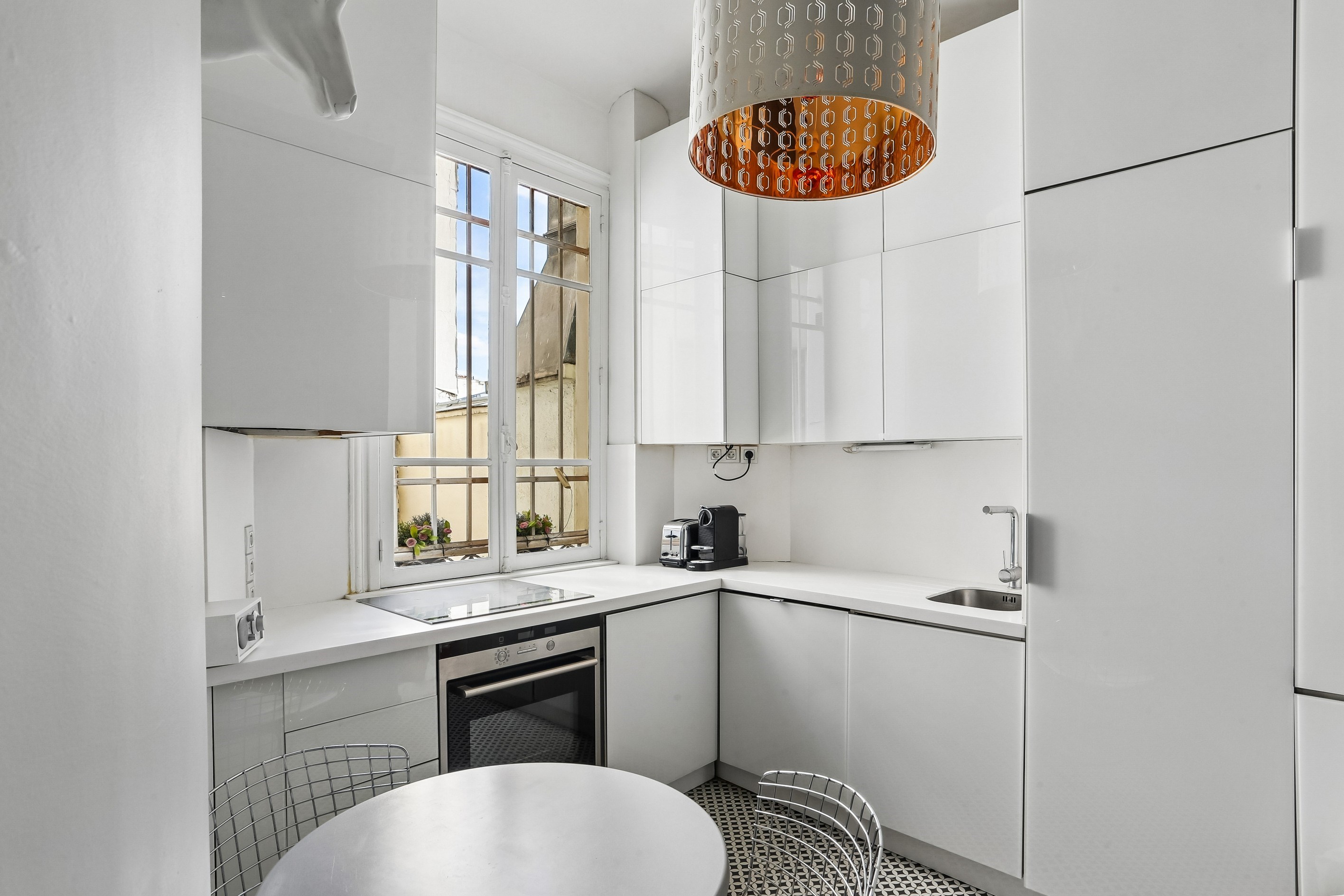  Paris 9th – Elegant Haussmannian Apartment, Wraparound Balcony, Sacré-Cœur Views - 物件實景