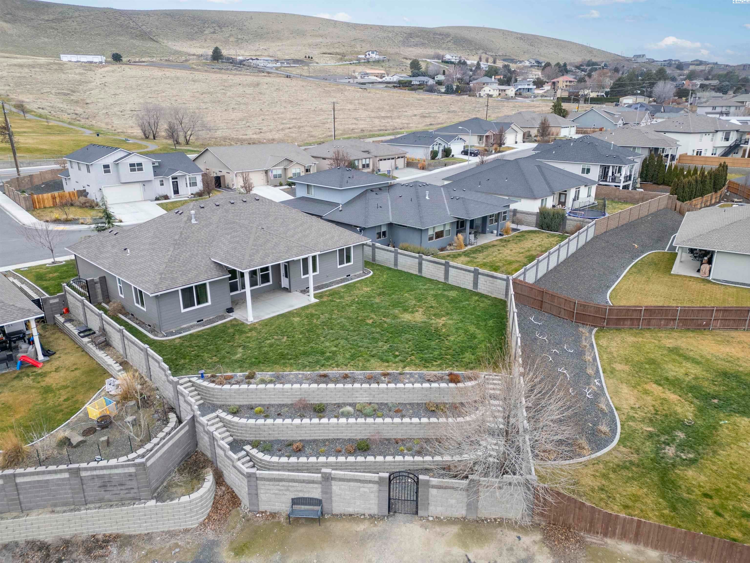 Kennewick, Washington, 99337, United States, 3 Bedrooms Bedrooms, ,1 BathroomBathrooms,Residential,For Sale,2012614