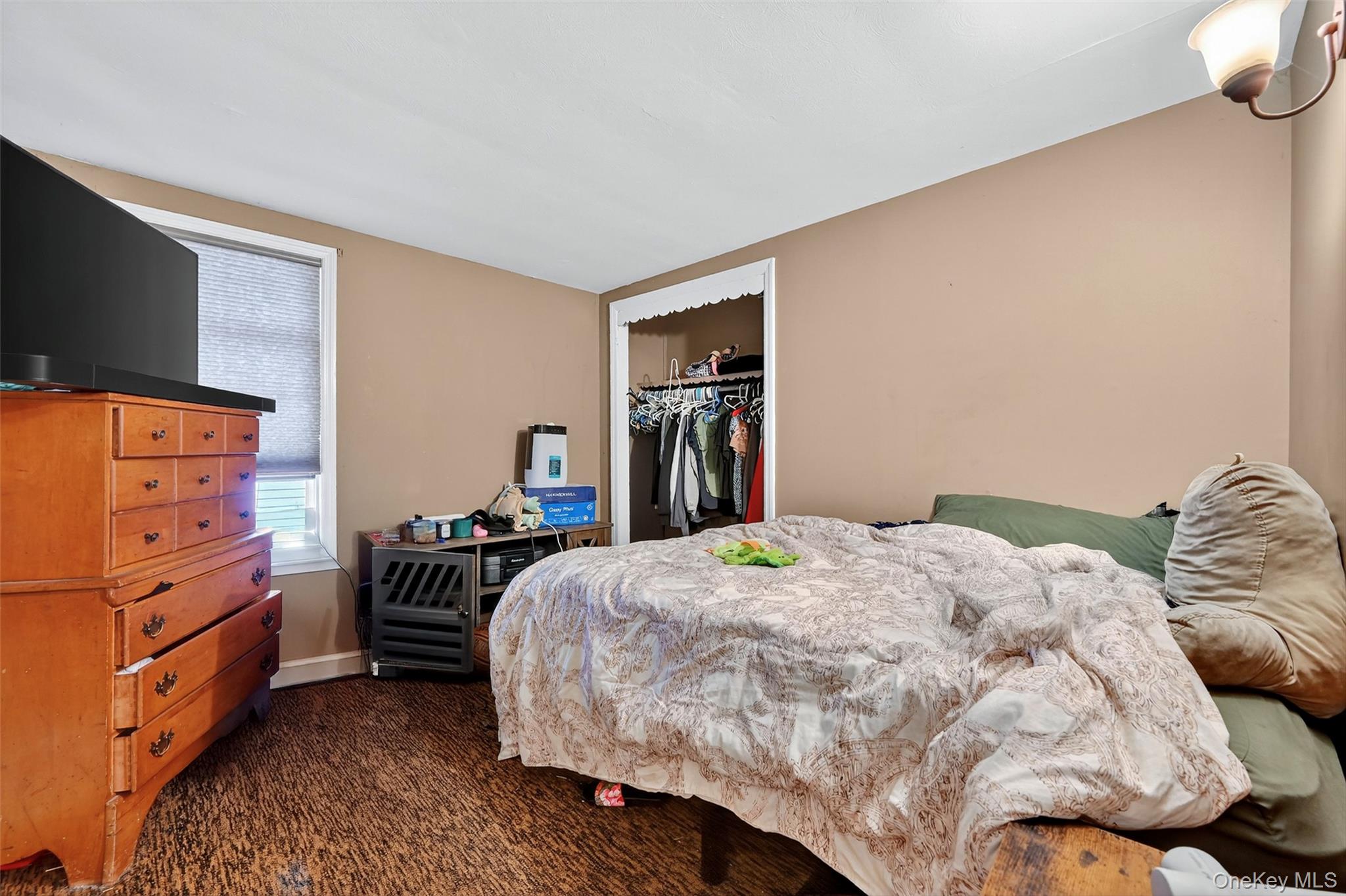 Monsey, New York, 10952, United States, 5 Bedrooms Bedrooms, ,4 BathroomsBathrooms,Residential,For Sale,1981172