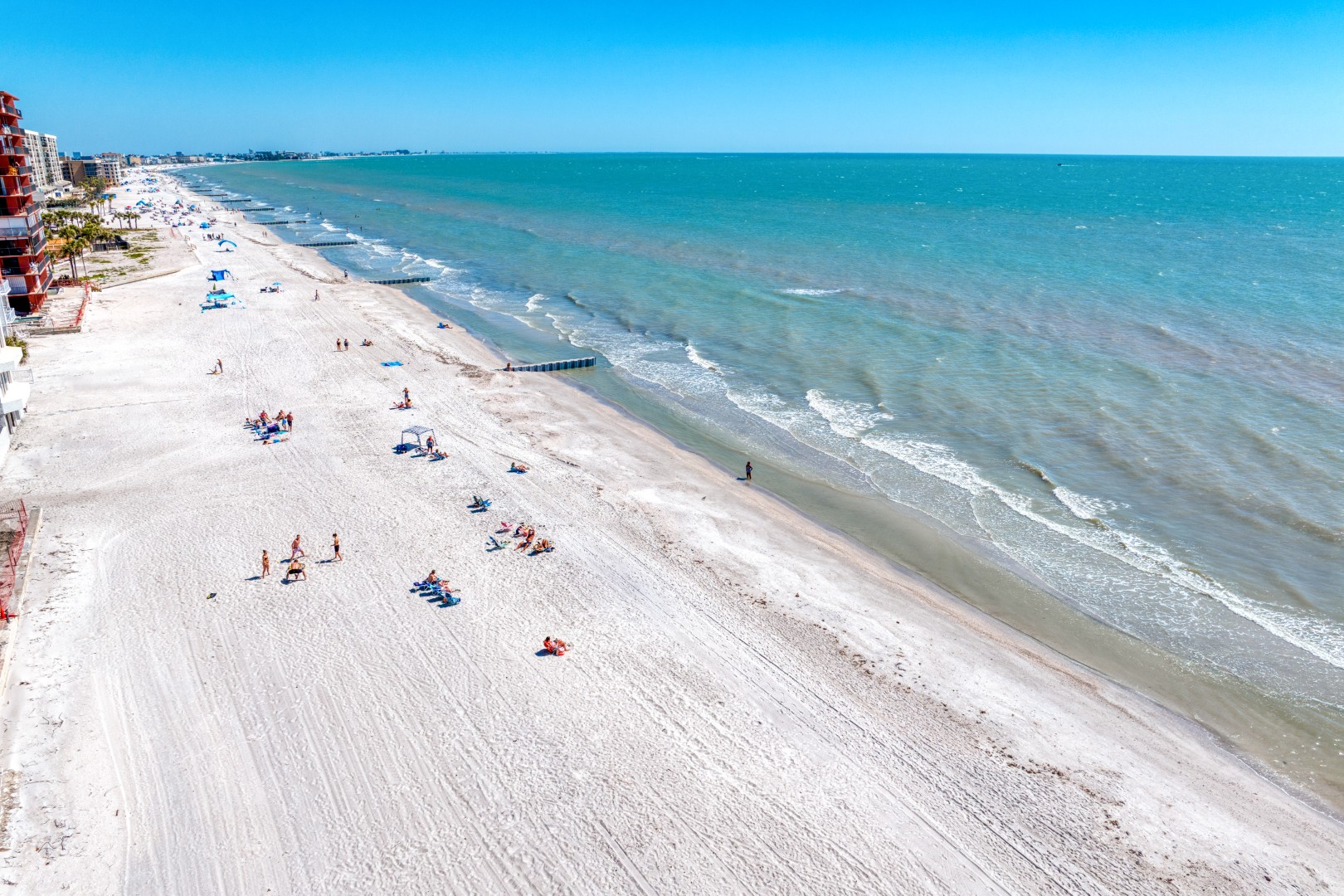 Madeira Beach, Florida, 33708, United States, 5 Bedrooms Bedrooms, ,4 BathroomsBathrooms,Residential,For Sale,1810583