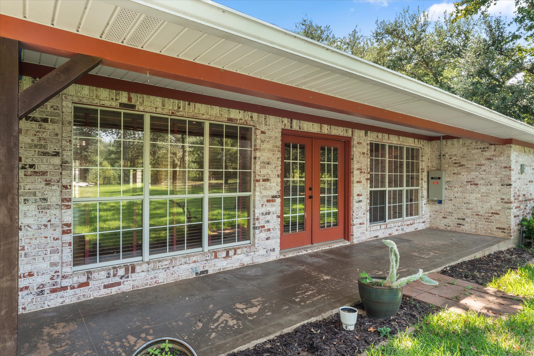 Yantis, Texas, 75497, United States, 3 Bedrooms Bedrooms, ,2 BathroomsBathrooms,Residential,For Sale,1921706