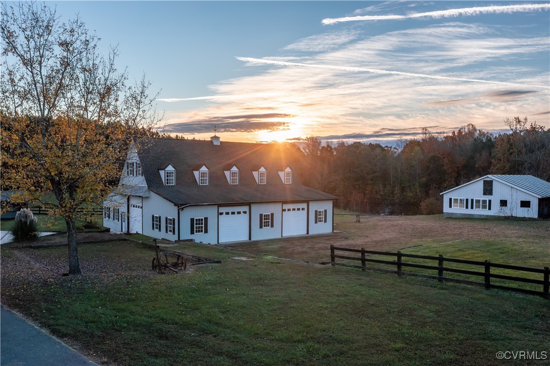 Crewe, Virginia, 23930, United States, 5 Bedrooms Bedrooms, ,4 BathroomsBathrooms,Residential,For Sale,1887087