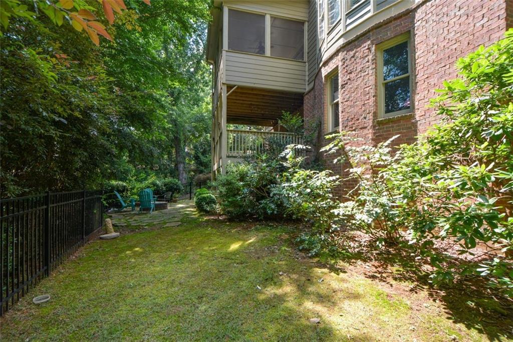 Dacula, Georgia, 30019, United States, 5 Bedrooms Bedrooms, ,5 BathroomsBathrooms,Residential,For Sale,1918708