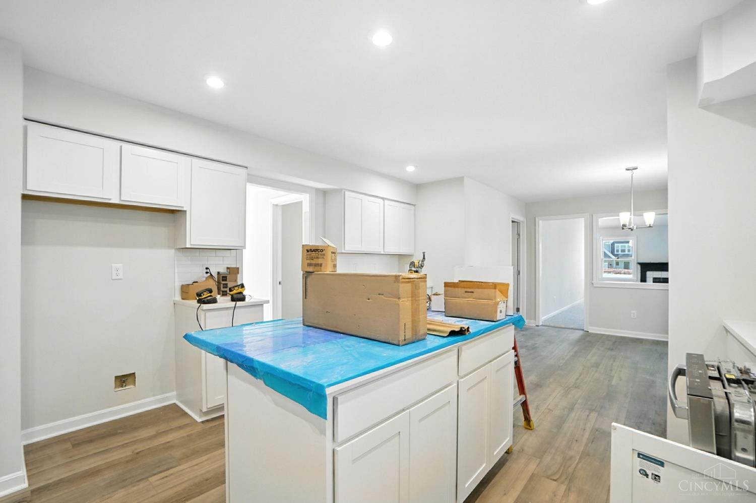 Liberty Twp, Ohio, 45044, United States, 4 Bedrooms Bedrooms, ,4 BathroomsBathrooms,Residential,For Sale,1938981