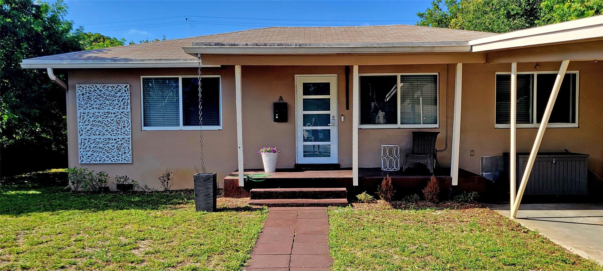 Oakland Park, Florida, 33334, United States, 4 Bedrooms Bedrooms, ,3 BathroomsBathrooms,Residential,For Sale,1976446