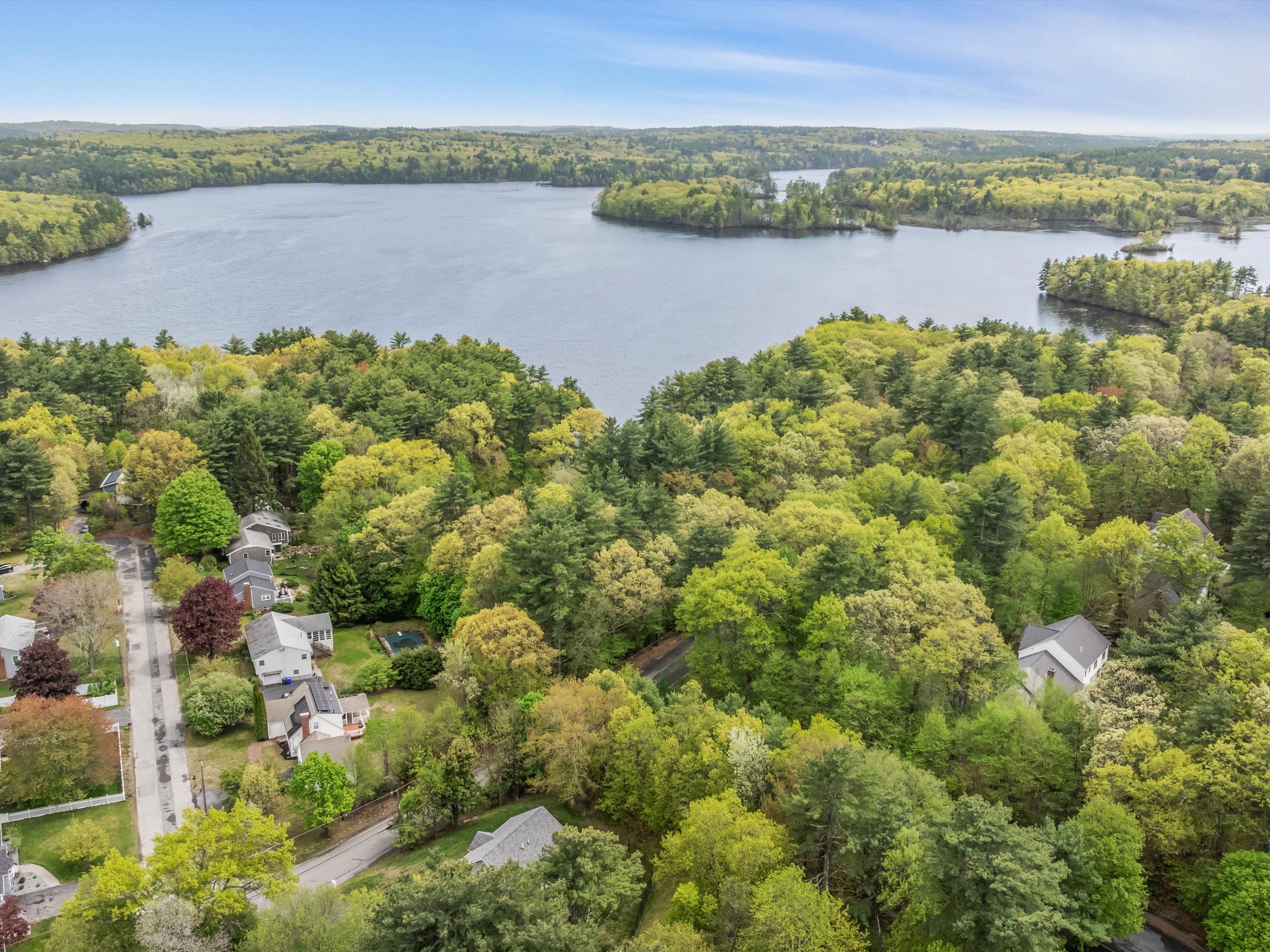  14 Spring Street, Hopkinton, MA 01748 - 物件實景