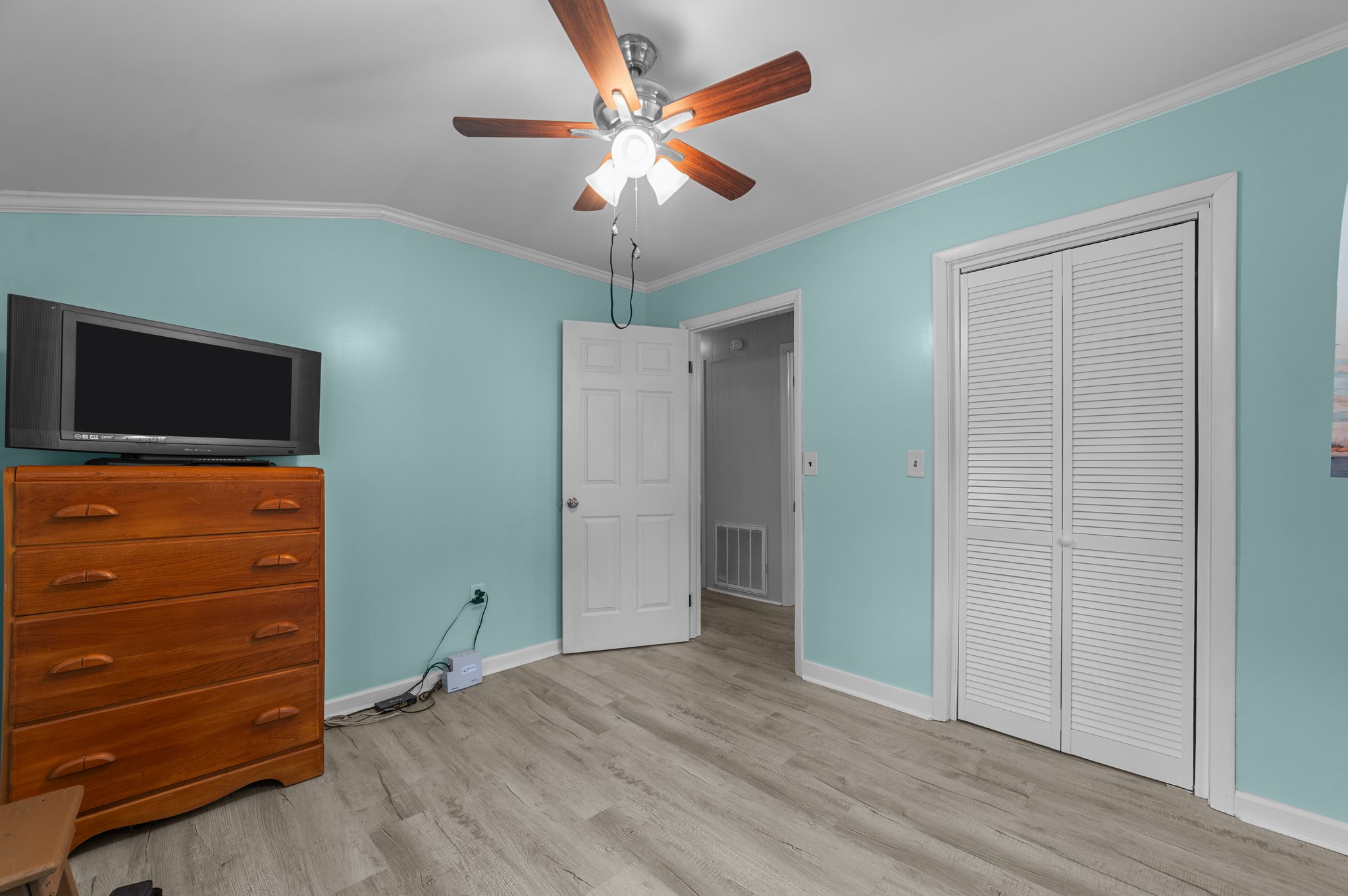 Belhaven, North Carolina, 27810, United States, 3 Bedrooms Bedrooms, ,1 BathroomBathrooms,Residential,For Sale,1944944