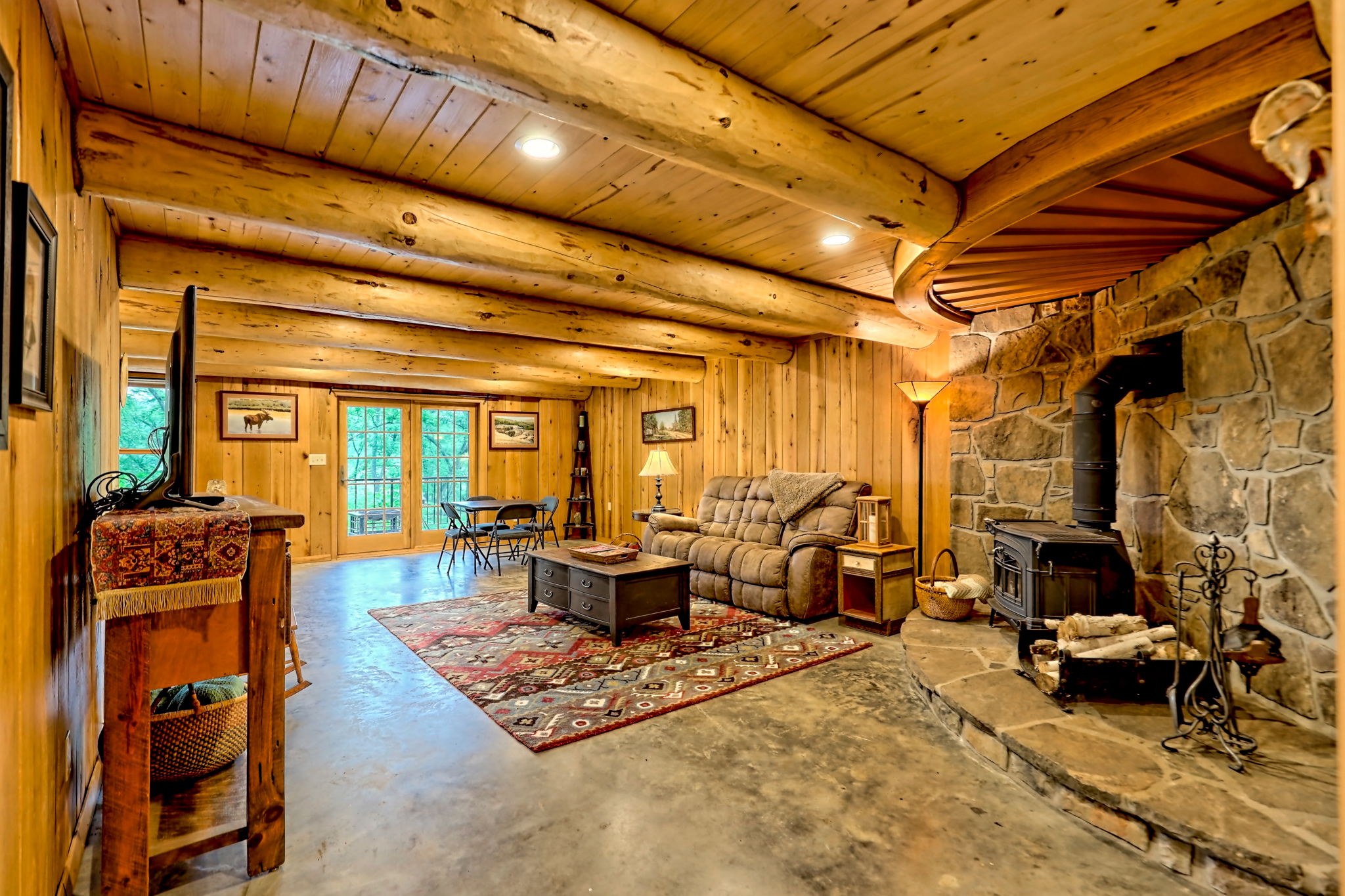 Warne, North Carolina, 28909, United States, 3 Bedrooms Bedrooms, ,3 BathroomsBathrooms,Residential,For Sale,1826737