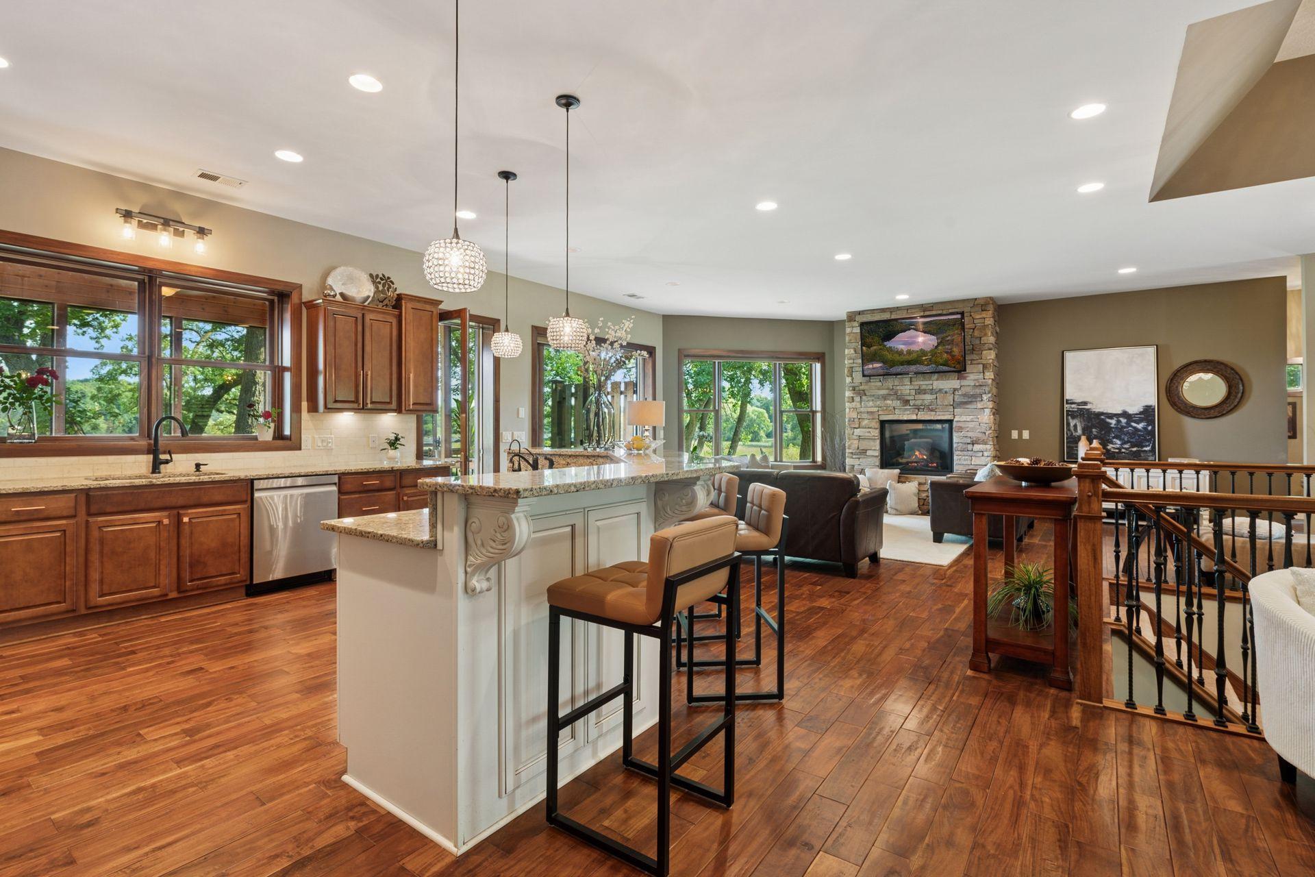 Deephaven, Minnesota, 55331, United States, 4 Bedrooms Bedrooms, ,5 BathroomsBathrooms,Residential,For Sale,1950971