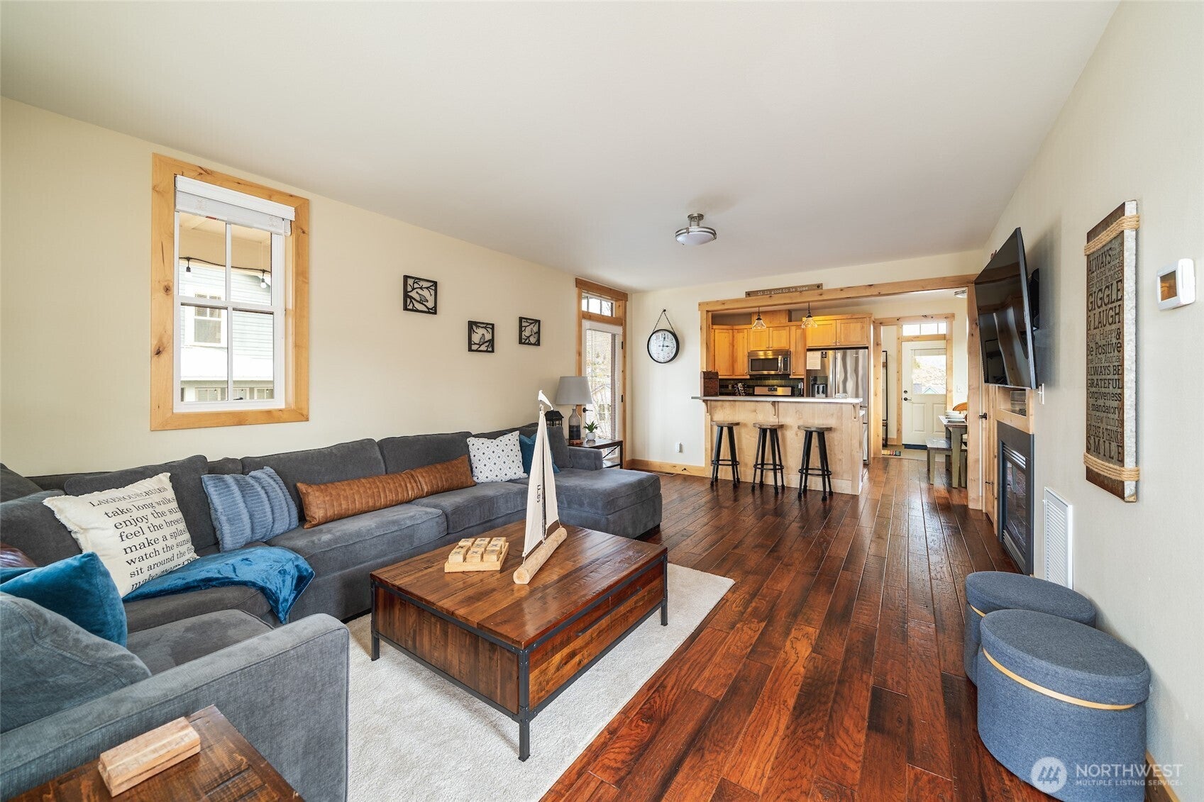Chelan, Washington, 98816, United States, 3 Bedrooms Bedrooms, ,3 BathroomsBathrooms,Residential,For Sale,1777095