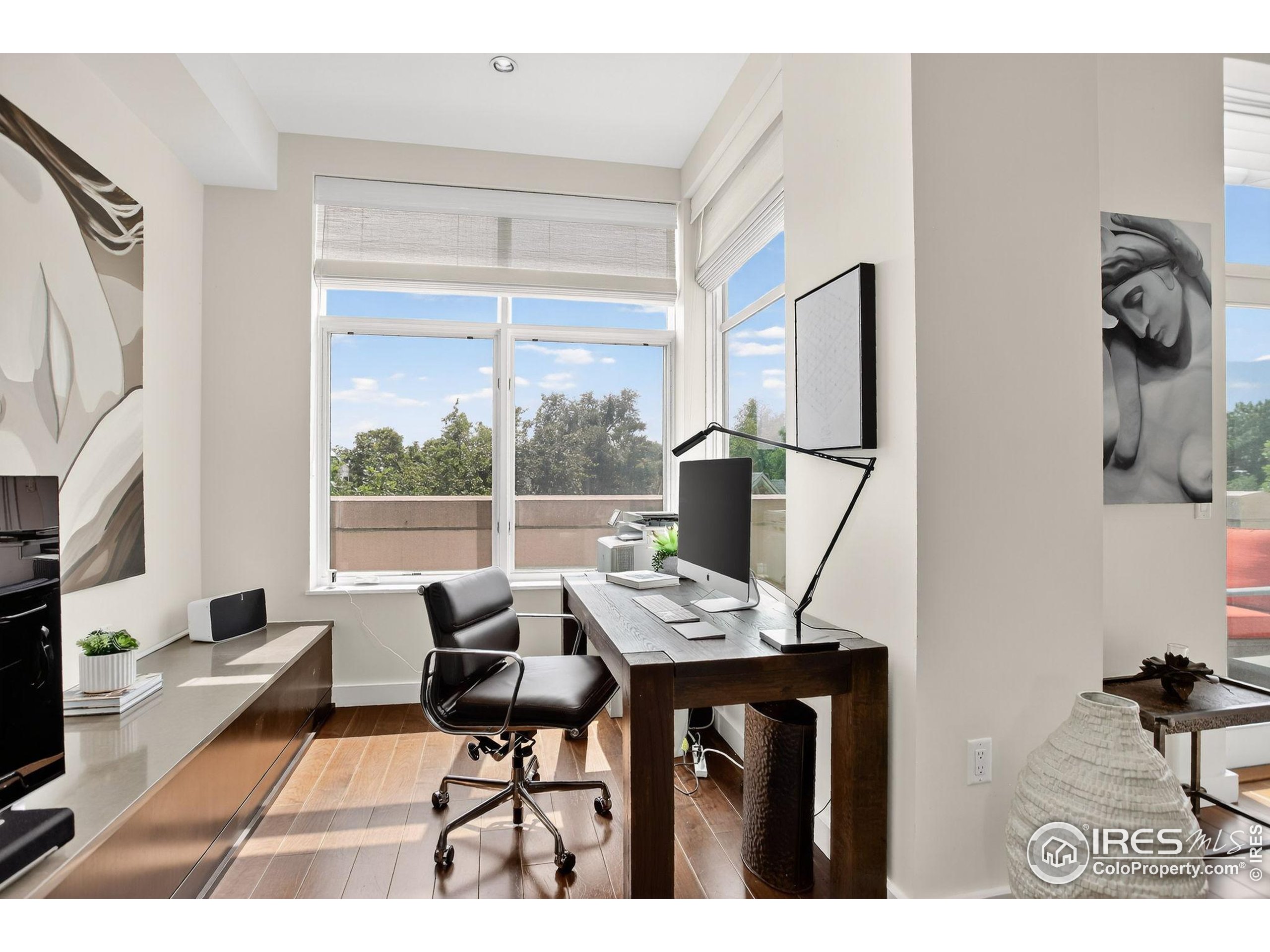 Boulder, Colorado, 80302, United States, 1 Bedroom Bedrooms, ,2 BathroomsBathrooms,Residential,For Sale,1942298