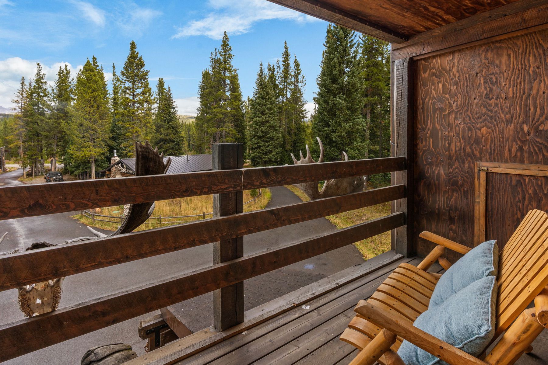  708 US Highway 212 W - 物件實景