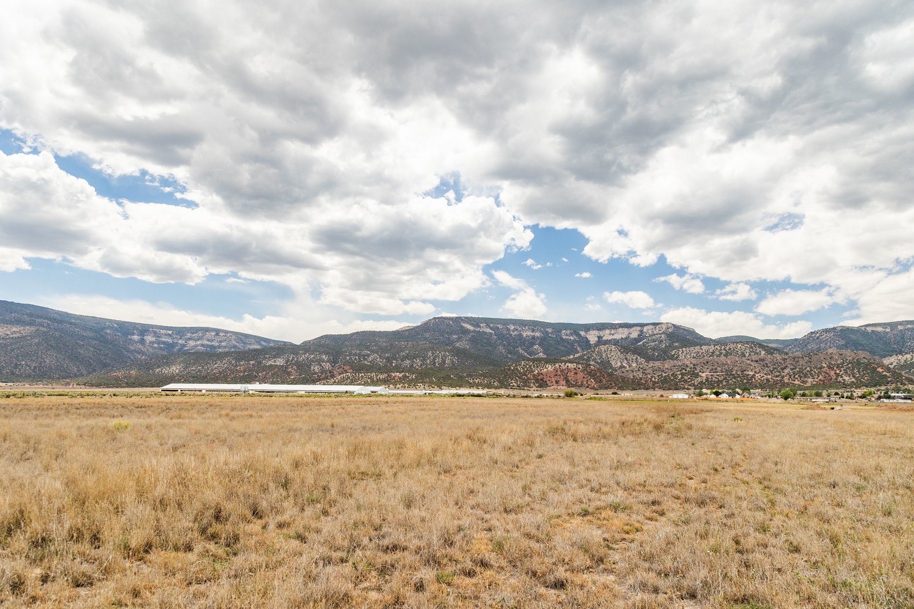  8.5-Acre Lots, No HOA, Stunning Horseshoe Mountain Views - 物件實景
