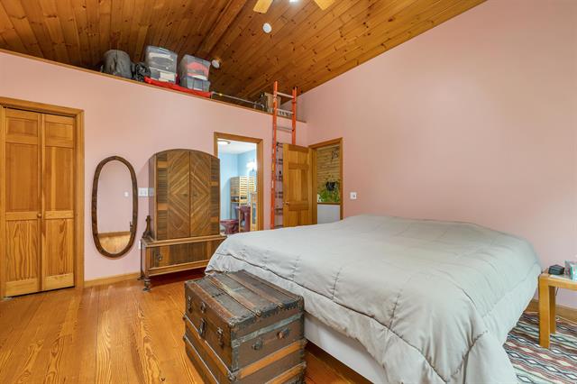 Epsom, New Hampshire, 03234, United States, 2 Bedrooms Bedrooms, ,1 BathroomBathrooms,Residential,For Sale,1861346