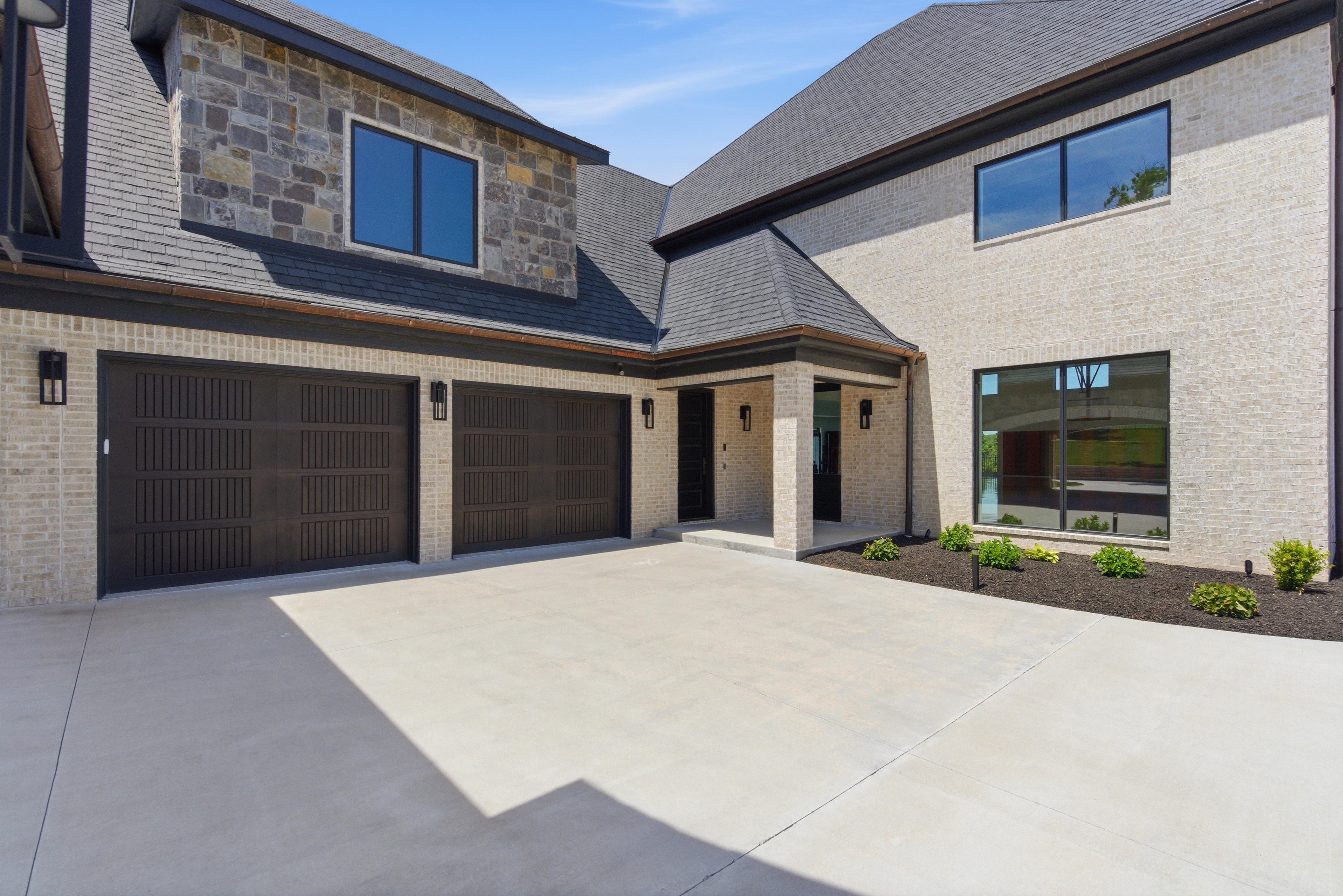  Luxurious Ozark Mountain Estate with Pool, Sports Complex & Private Track - 物件實景
