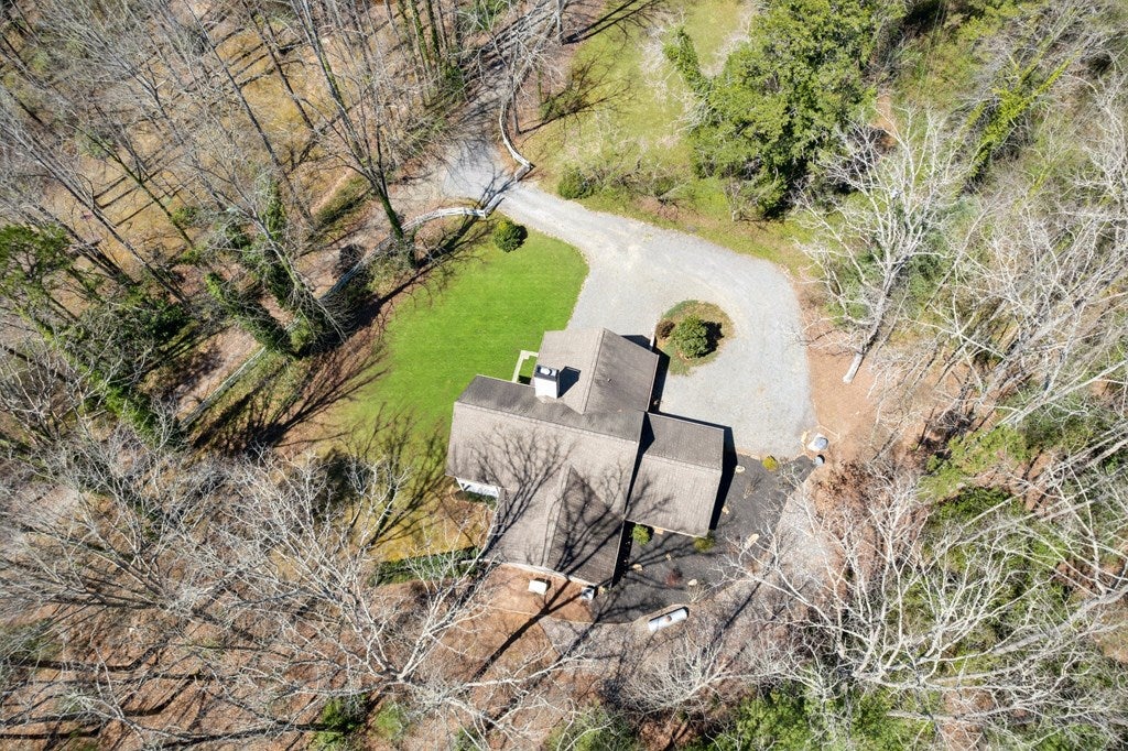 Blairsville, Georgia, 30512, United States, 4 Bedrooms Bedrooms, ,3 BathroomsBathrooms,Residential,For Sale,1913055