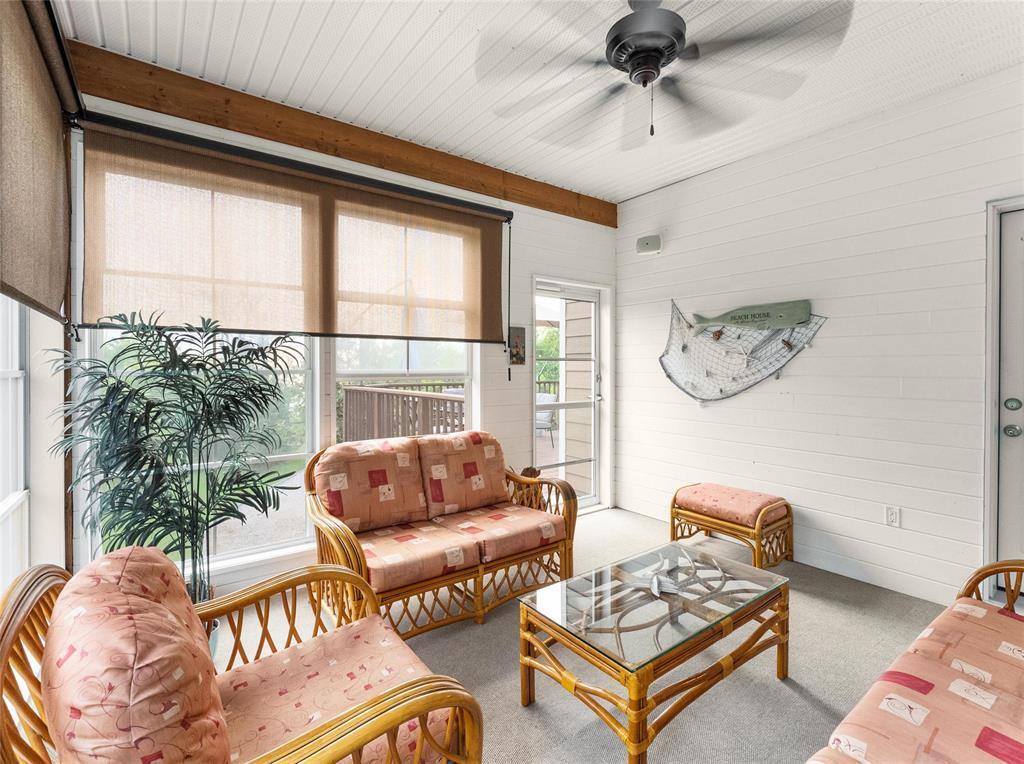 LESTER BEACH, Manitoba, R0E 0E0, CA, 4 Bedrooms Bedrooms, ,3 BathroomsBathrooms,Residential,For Sale,1949698