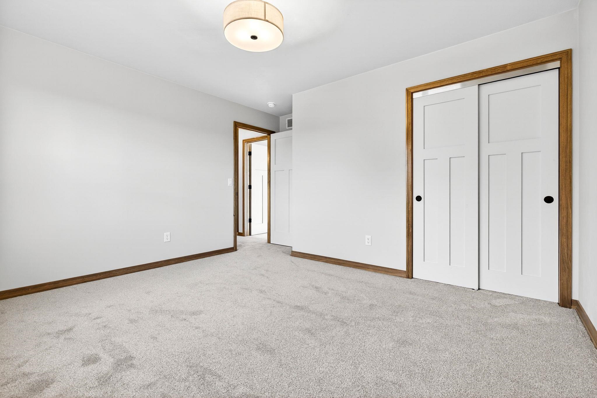 Appleton, Wisconsin, 54915, United States, 4 Bedrooms Bedrooms, ,3 BathroomsBathrooms,Residential,For Sale,2048144