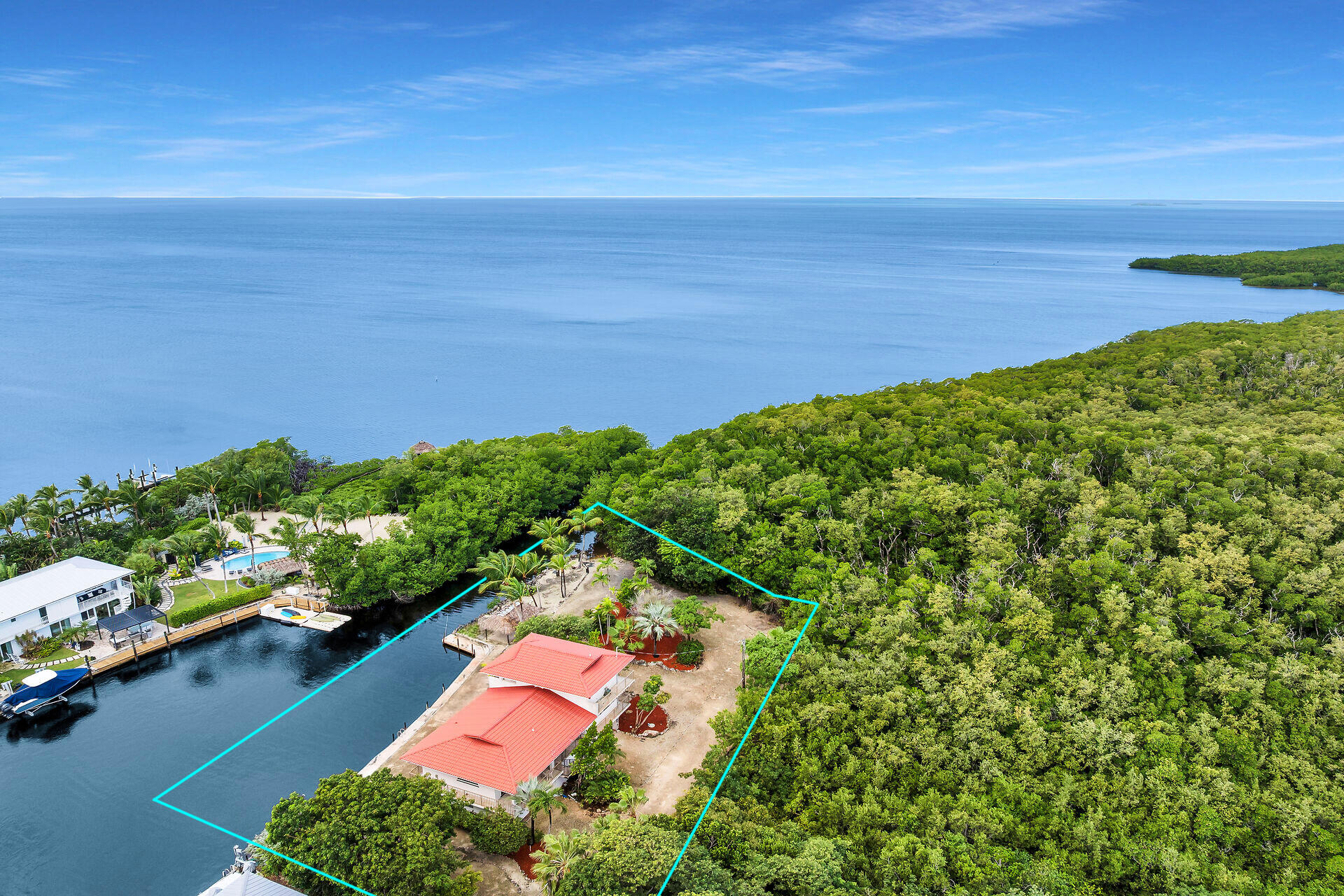 ISLAMORADA, Florida, 33036, United States, 2 Bedrooms Bedrooms, ,2 BathroomsBathrooms,Residential,For Sale,1988156