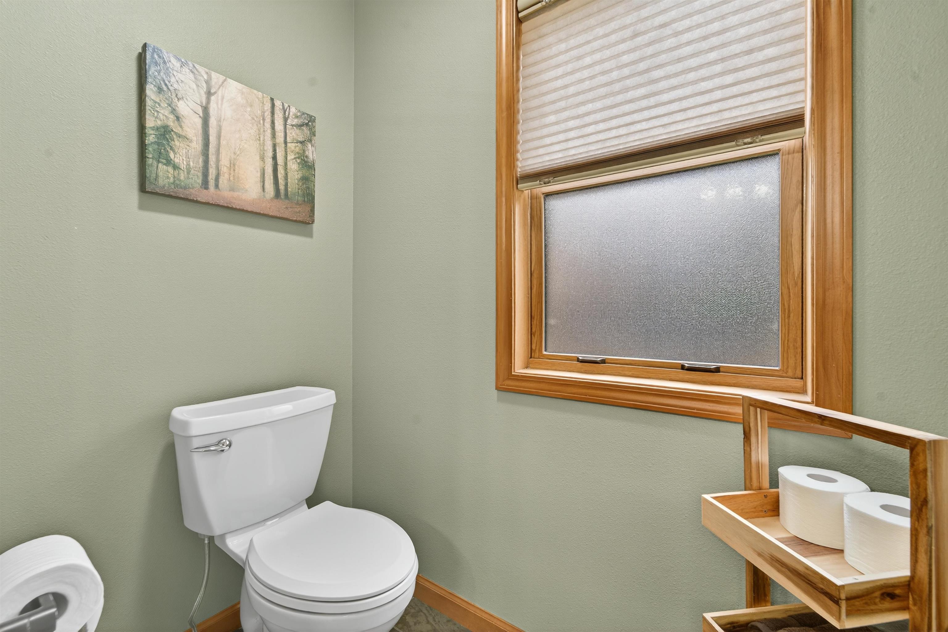 KESHENA, Wisconsin, 54135, United States, 3 Bedrooms Bedrooms, ,3 BathroomsBathrooms,Residential,For Sale,1987764