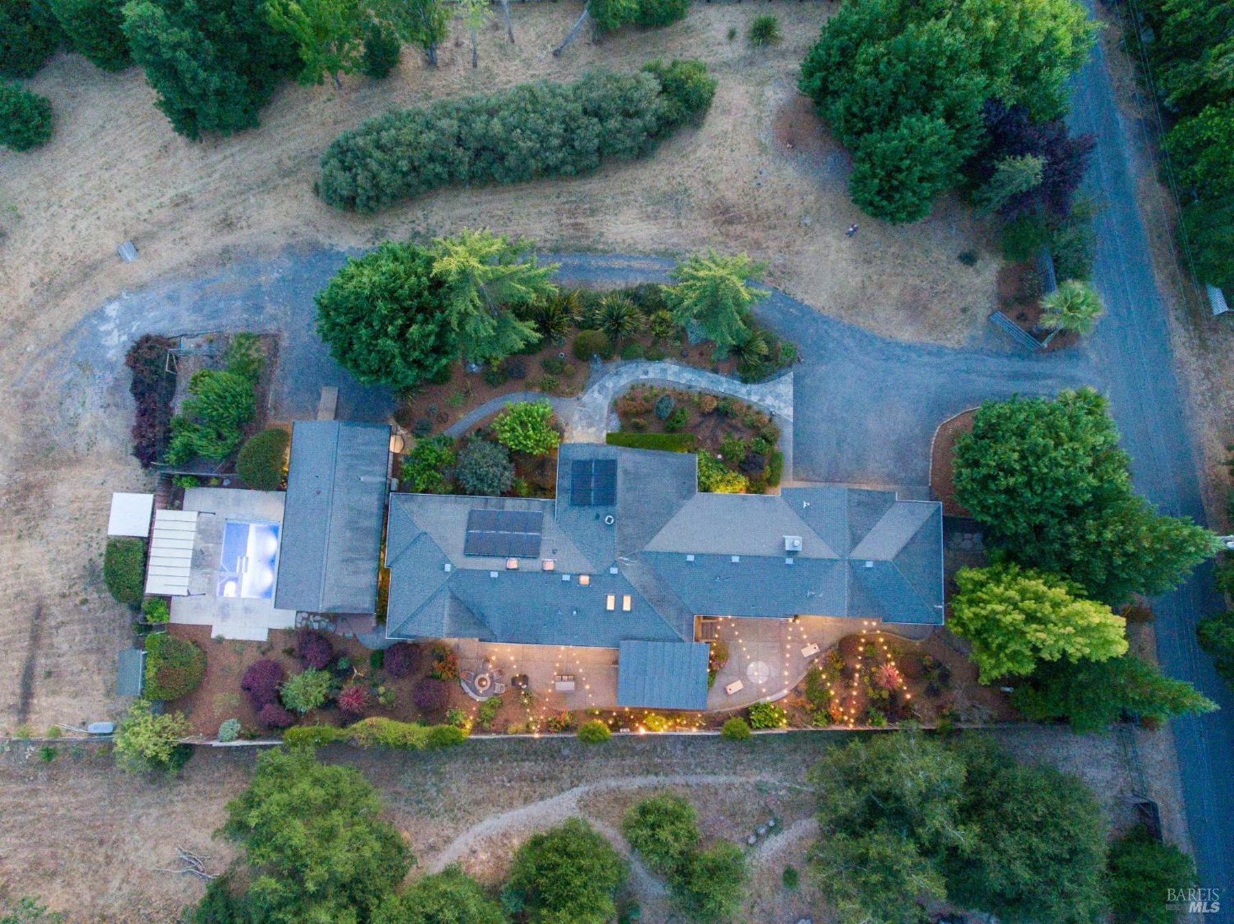  7135 Baker Lane - 物件實景