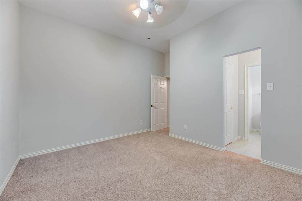 Rowlett, Texas, 75089, United States, 5 Bedrooms Bedrooms, ,4 BathroomsBathrooms,Residential,For Sale,1975725