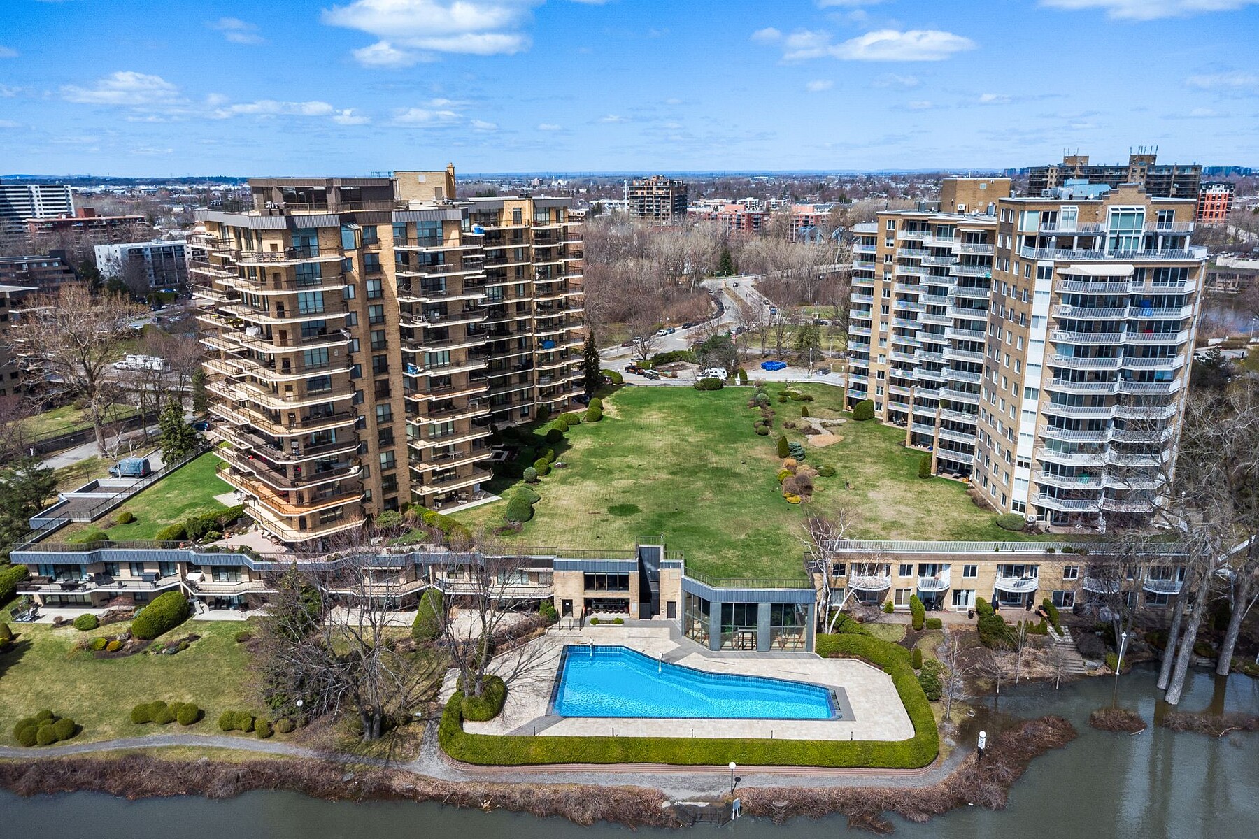  Chomedey, Laval - 物件實景