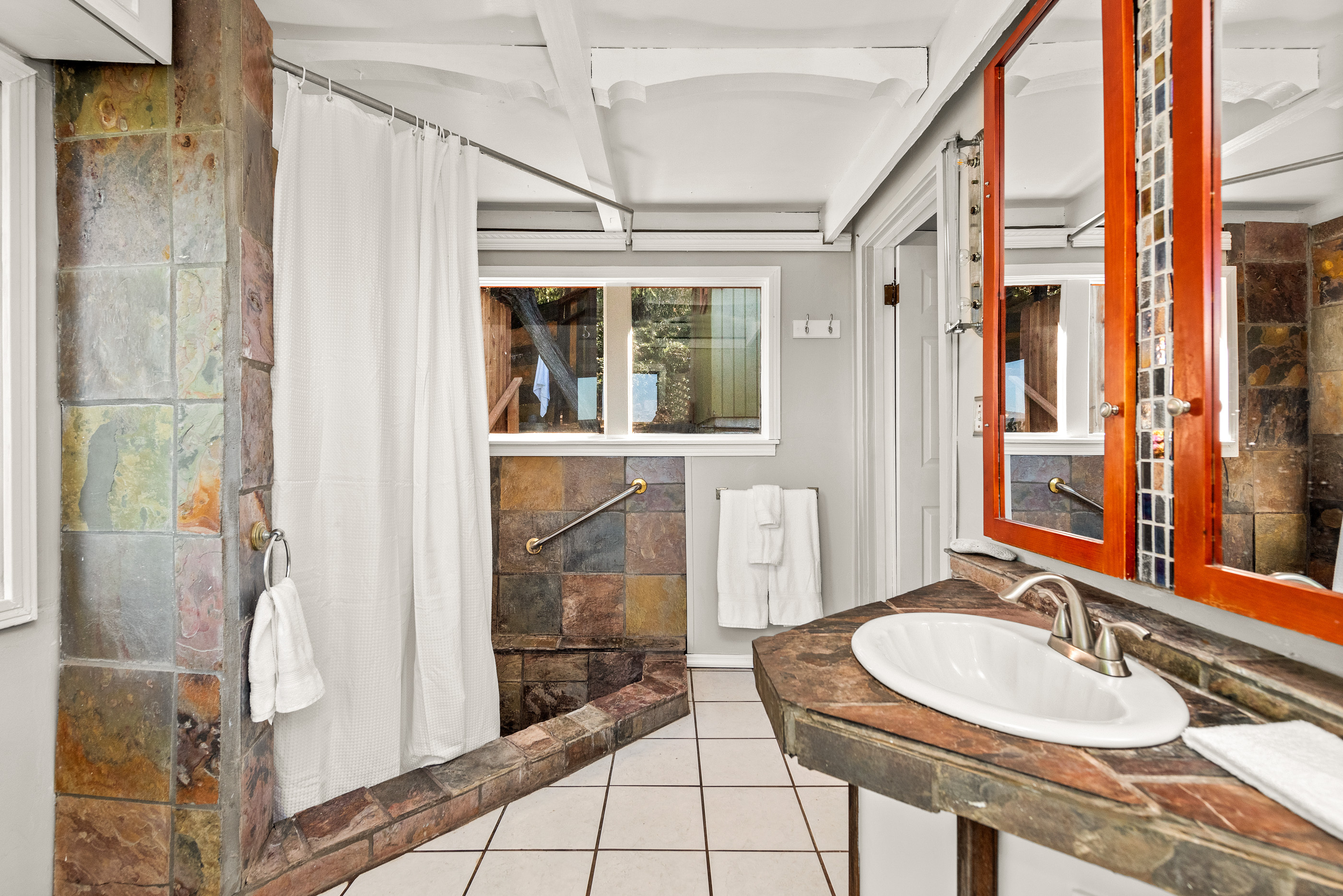  20158 Observation Dr - 物件實景