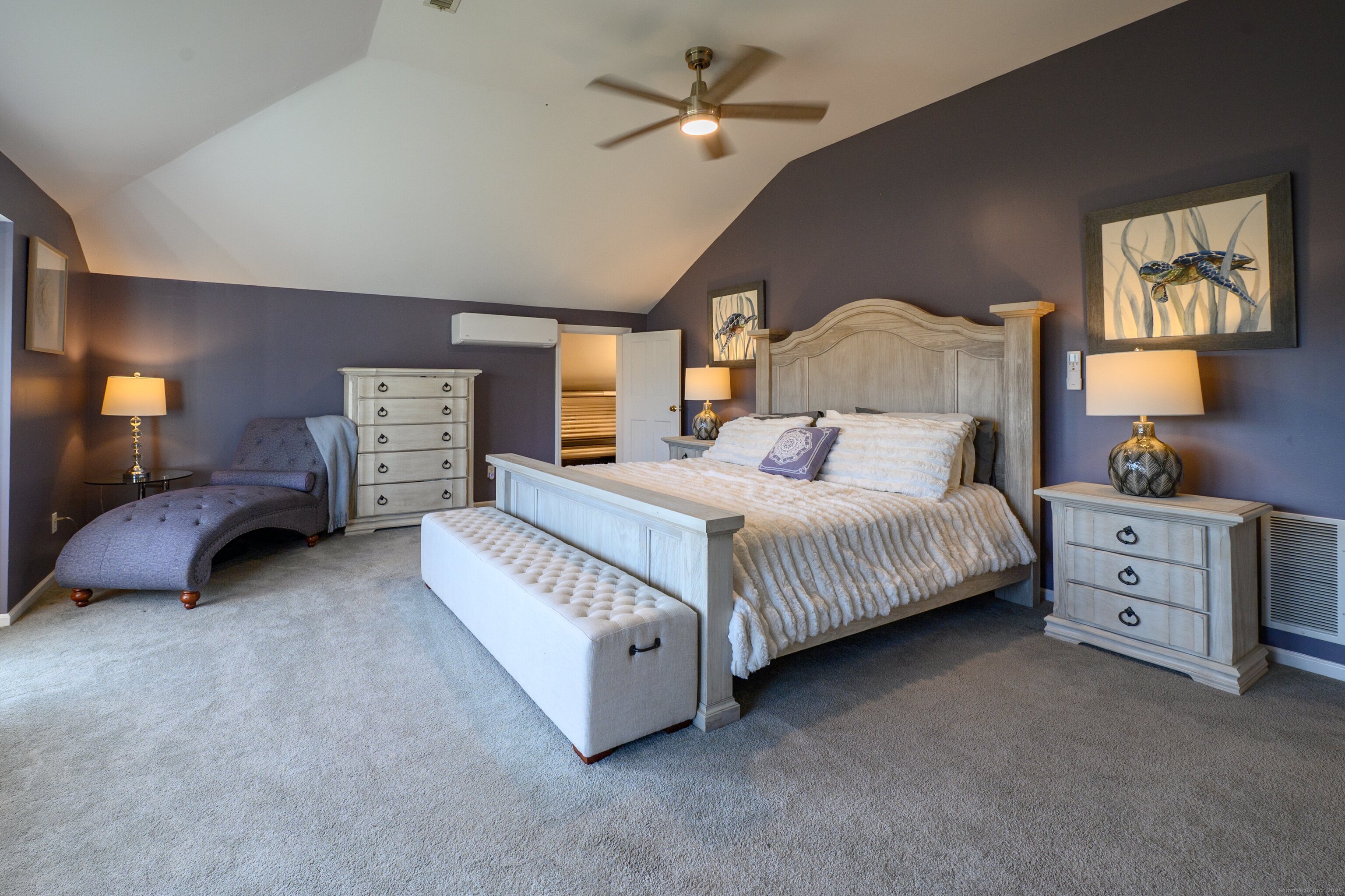 Branford, Connecticut, 06405, United States, 4 Bedrooms Bedrooms, ,4 BathroomsBathrooms,Residential,For Sale,2000721