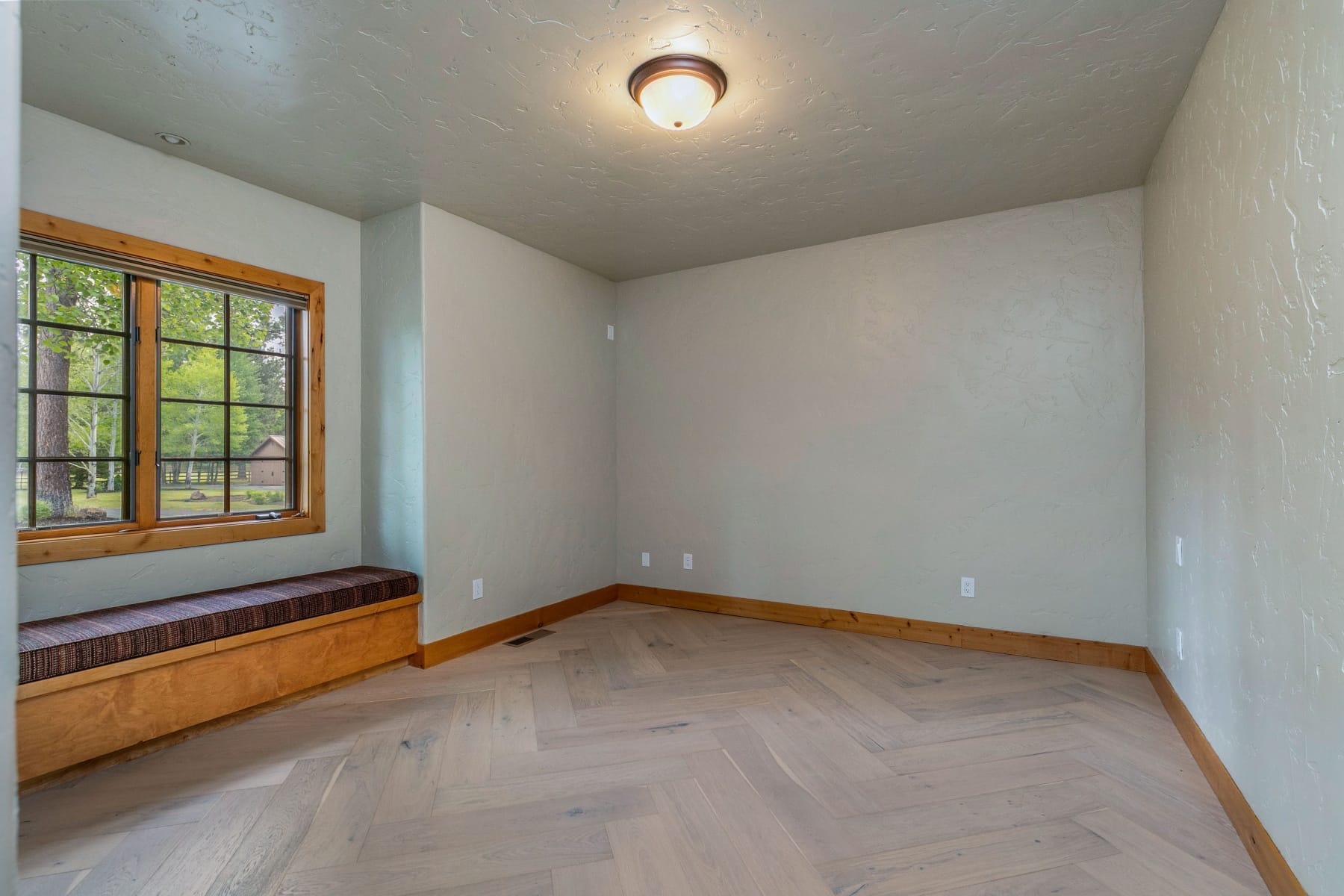  55383 Huntington Road Bend, OR 97707 - 物件實景