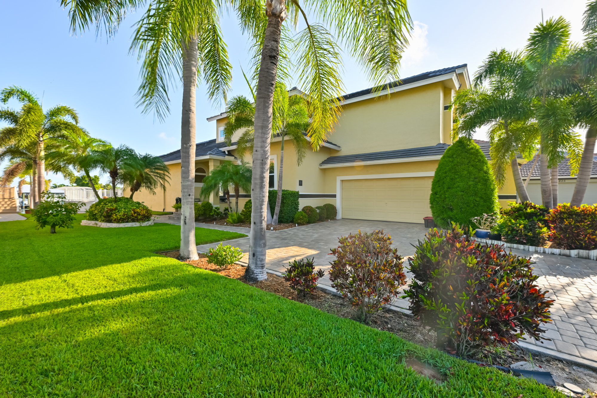 Apollo Beach, Florida, 33572, United States, 3 Bedrooms Bedrooms, ,3 BathroomsBathrooms,Residential,For Sale,2049296