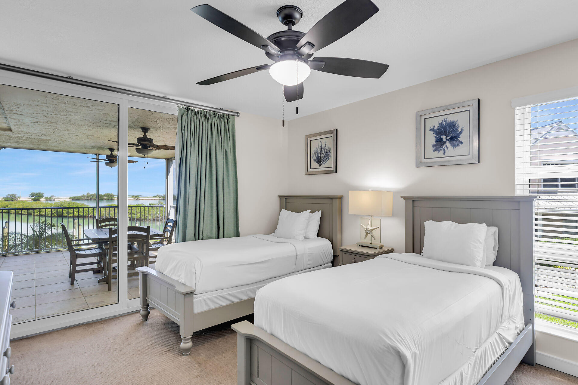 Duck, Florida, 33050, United States, 2 Bedrooms Bedrooms, ,2 BathroomsBathrooms,Residential,For Sale,1940932