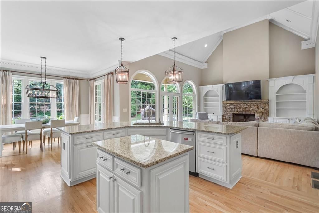 Duluth, Georgia, 30097, United States, 6 Bedrooms Bedrooms, ,7 BathroomsBathrooms,Residential,For Sale,1880035