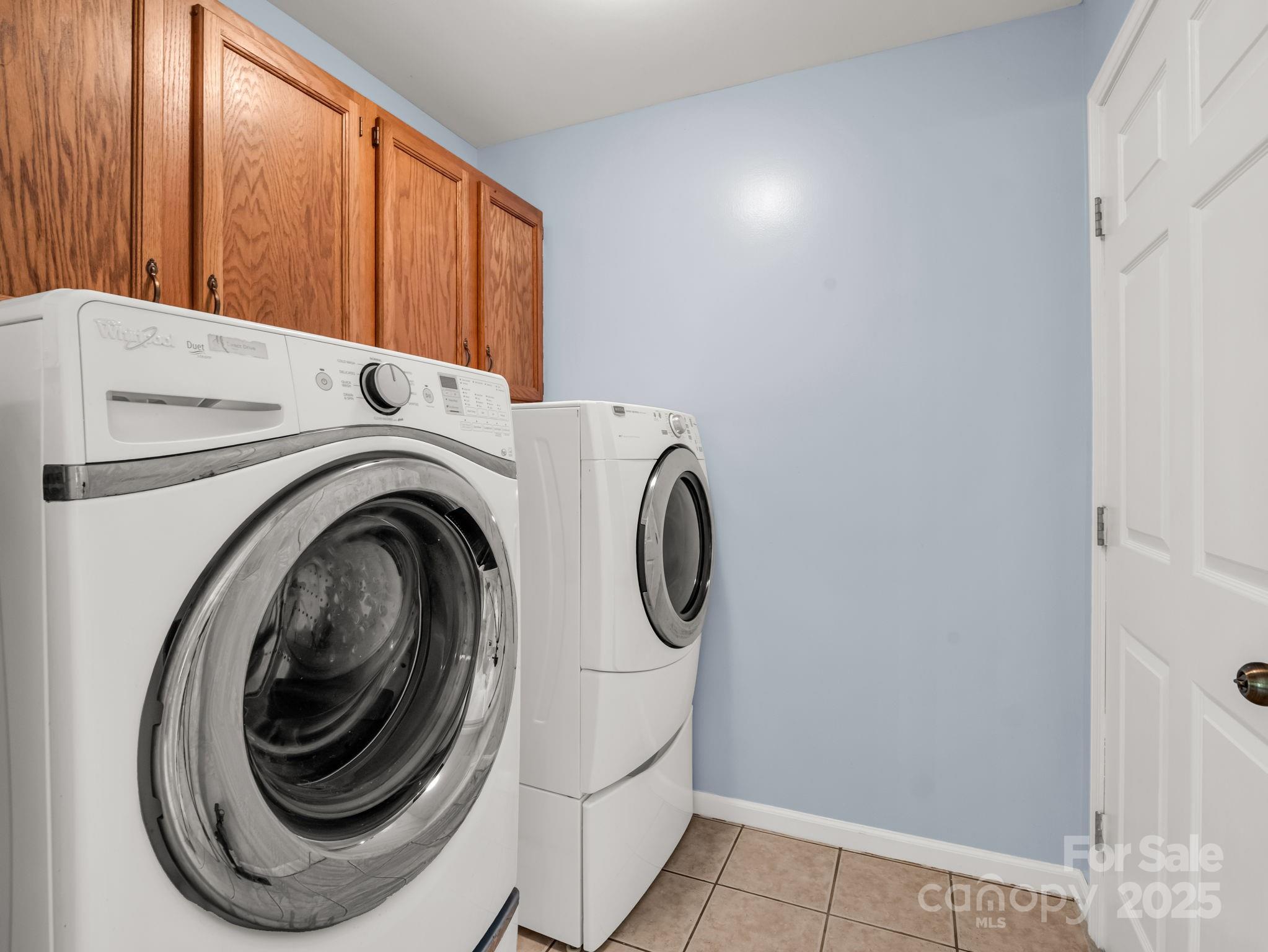 Rutherfordton, North Carolina, 28139, United States, 4 Bedrooms Bedrooms, ,3 BathroomsBathrooms,Residential,For Sale,1944871
